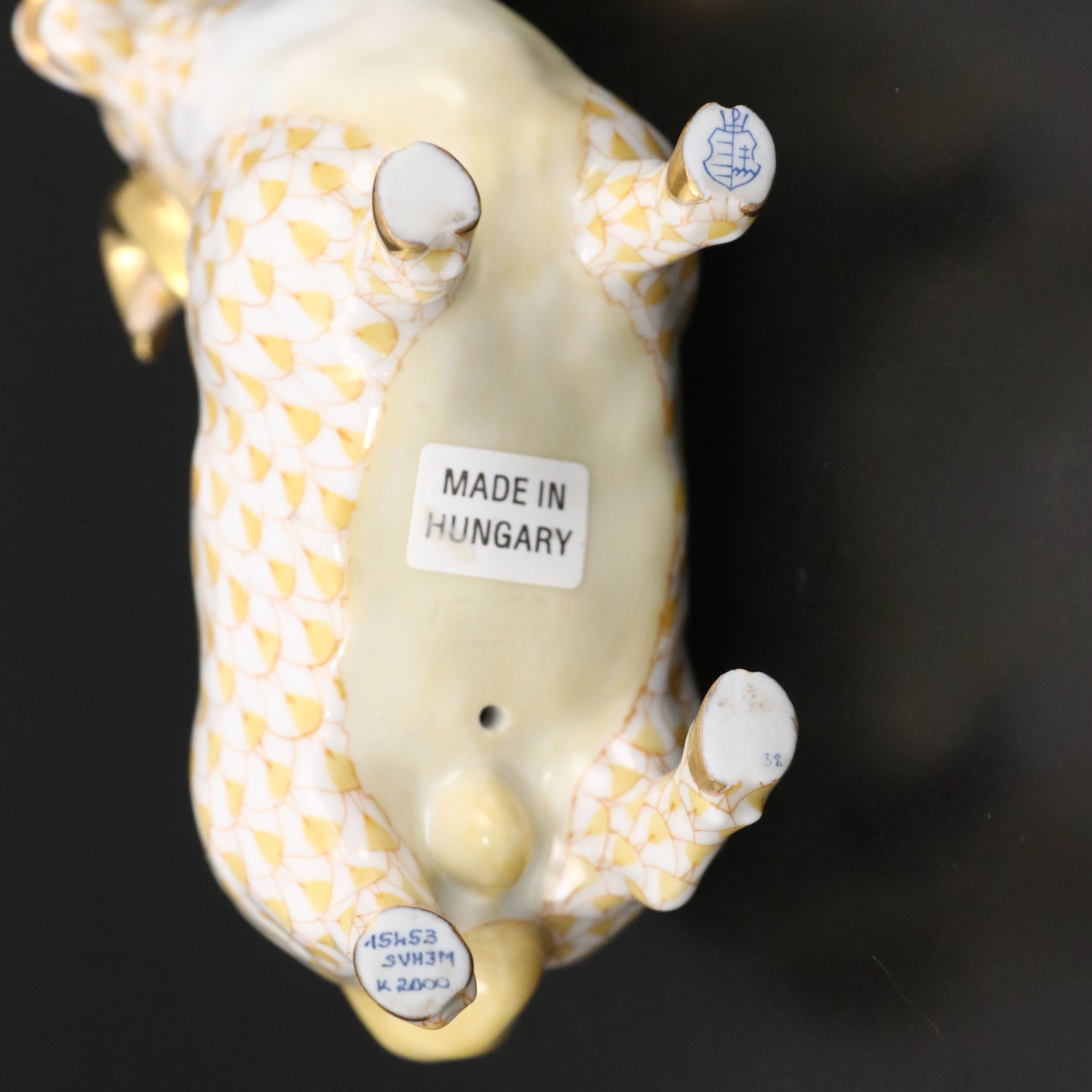 Herend Butterscotch Fishnet with Gold "English Ram" Porcelain Figurine