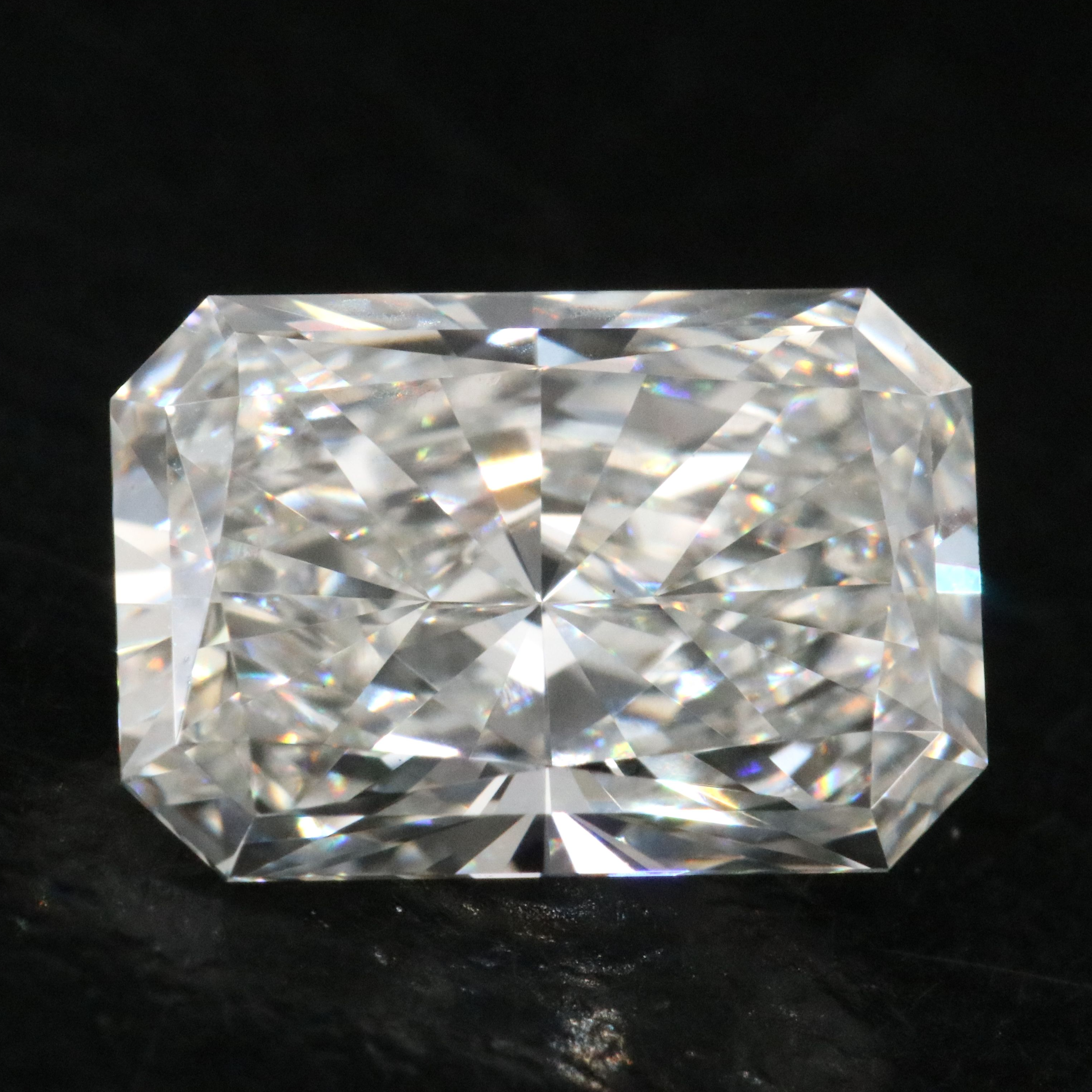 Loose 1.82 CT Lab Grown Diamond with IGI Report