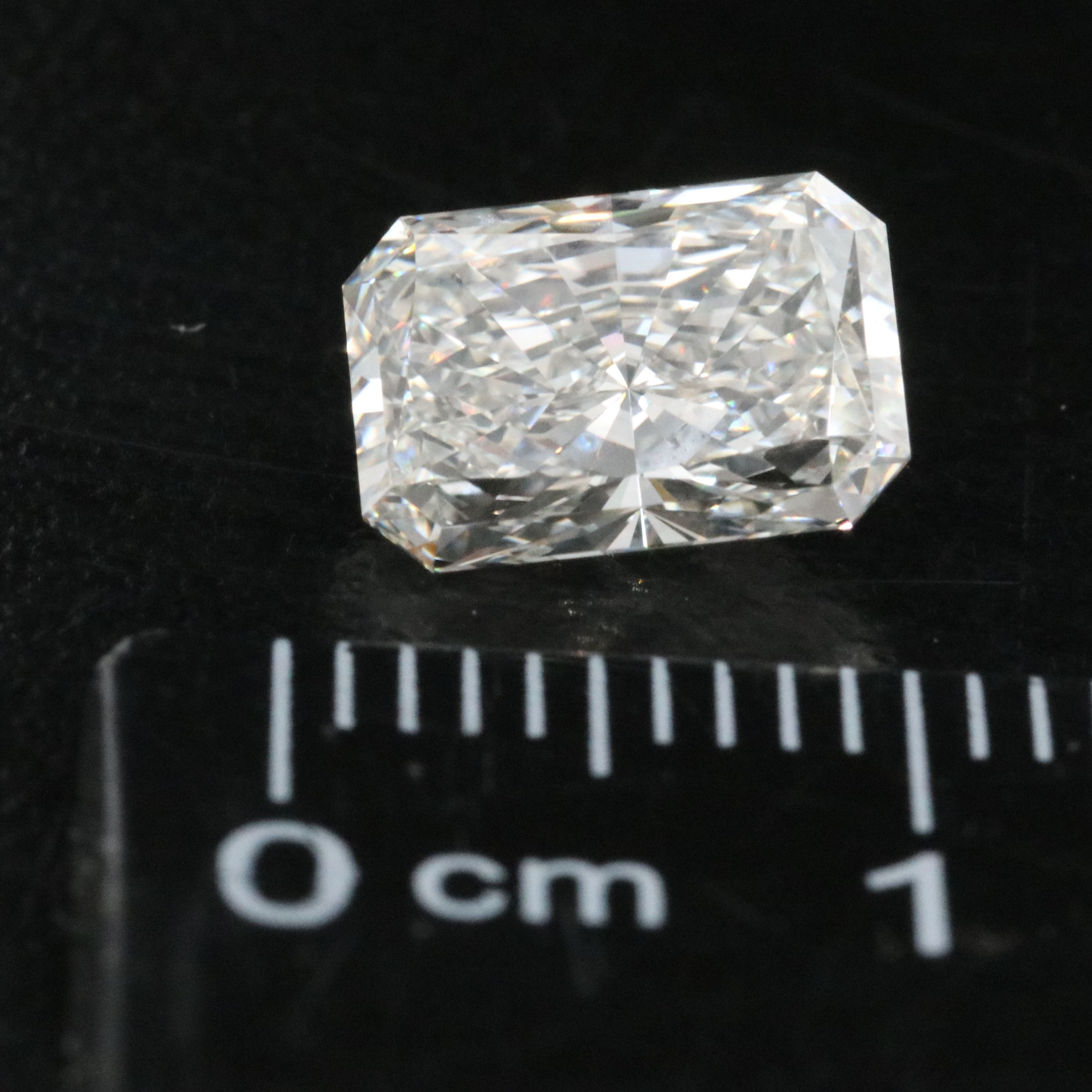 Loose 1.82 CT Lab Grown Diamond with IGI Report