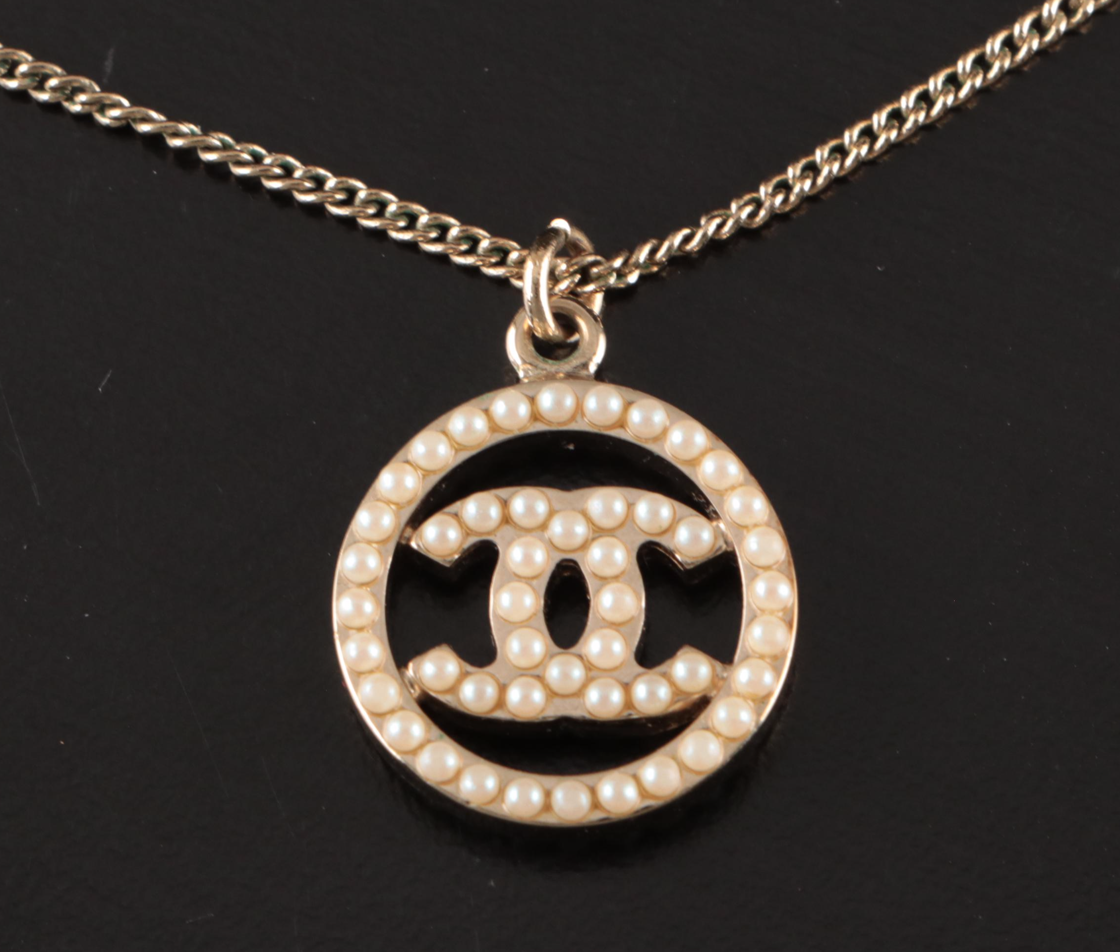 Chanel CC Imitation Pearl Pendant Necklace