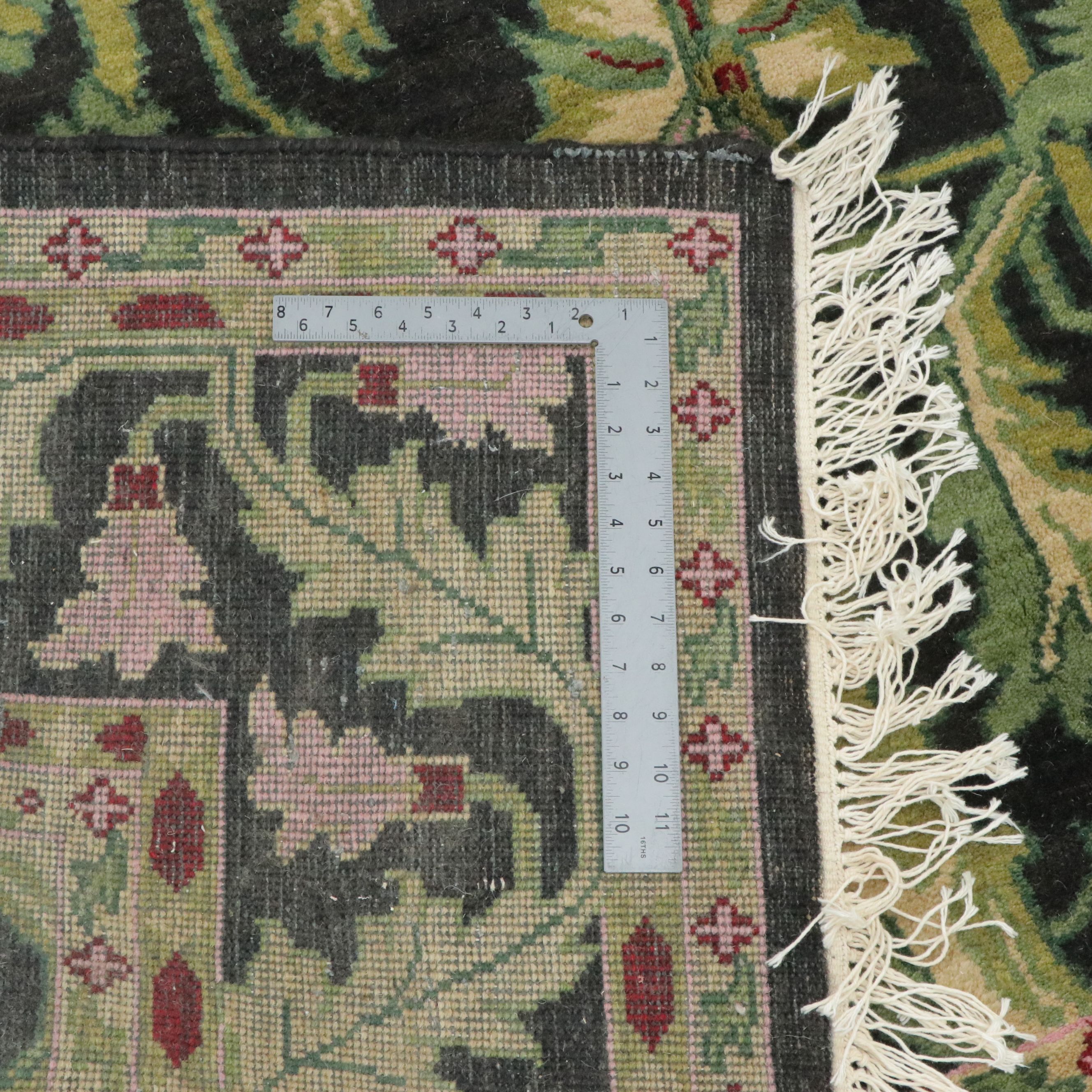 8'1 x 10'7 Hand-Knotted Indian Area Rug