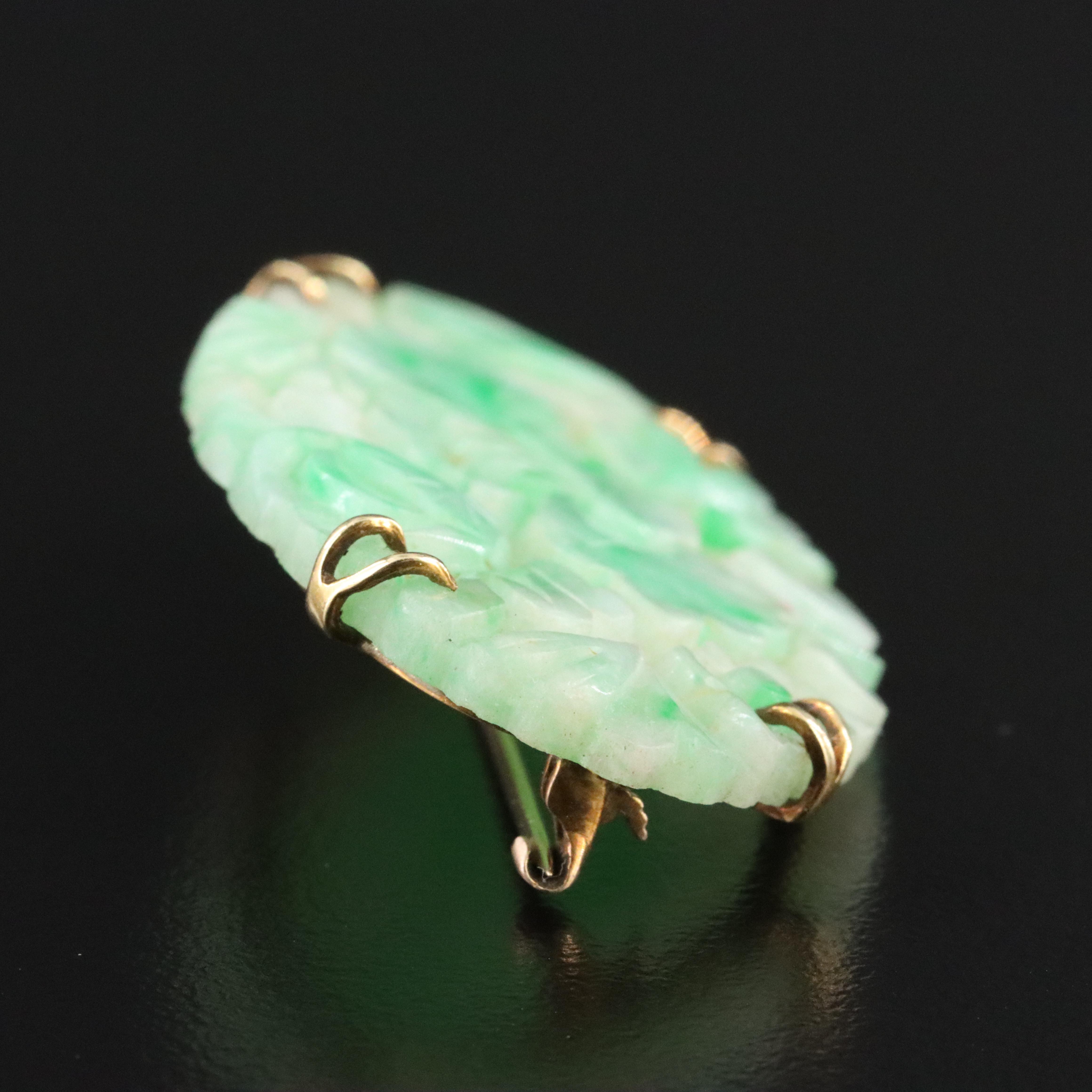 Vintage 14K Jadeite Carved Brooch