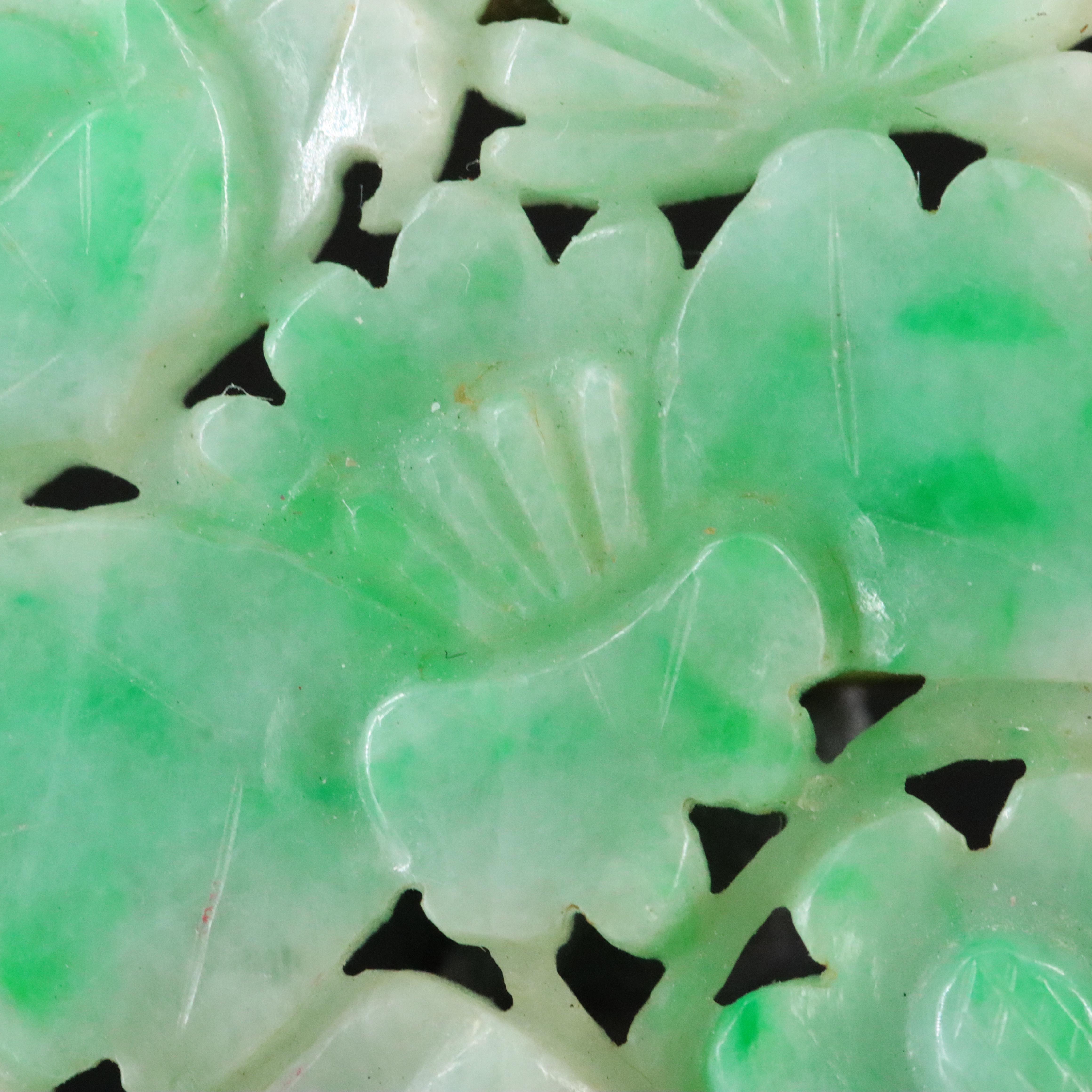 Vintage 14K Jadeite Carved Brooch