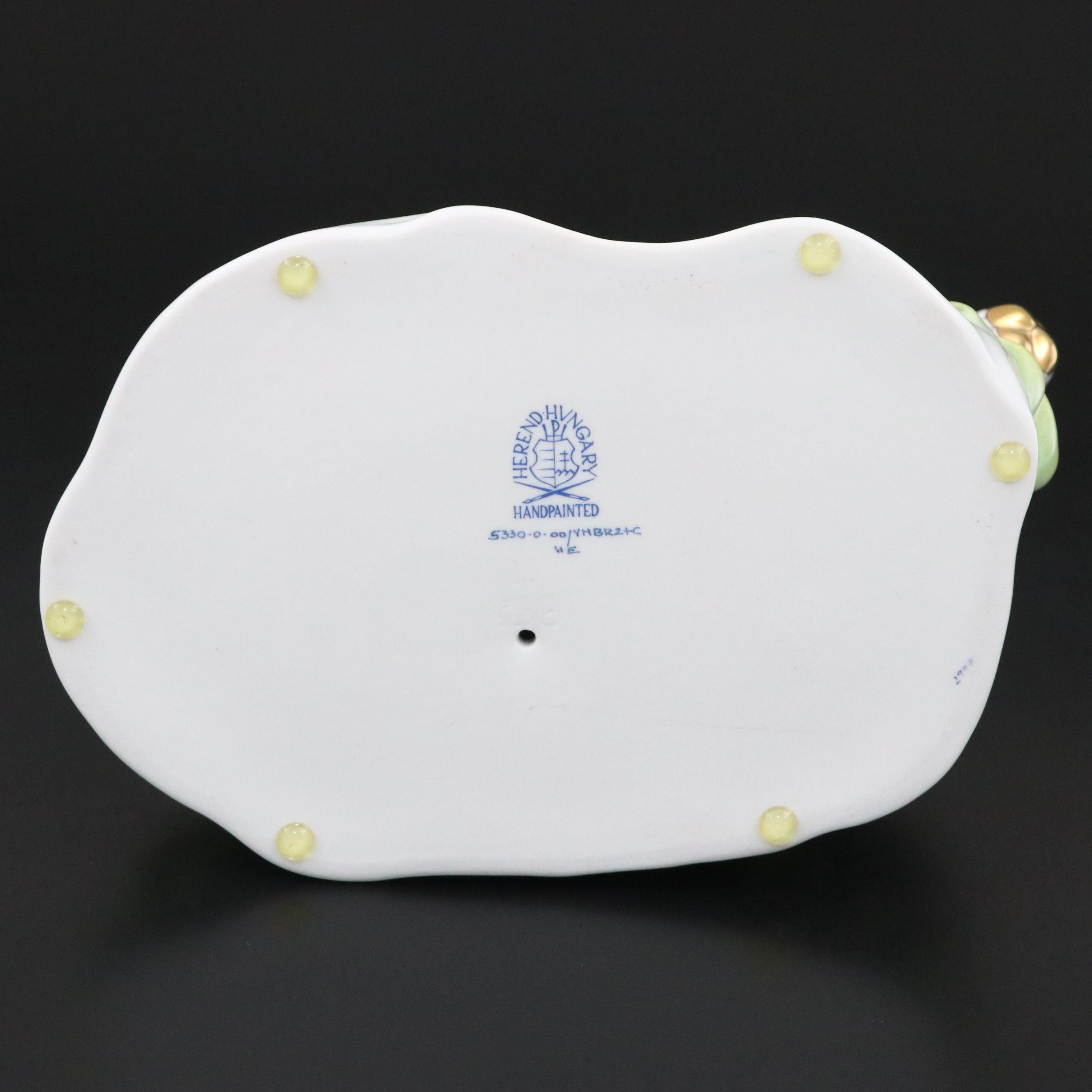 Herend Chocolate Fishnet with Gold Gilt "Rabbit in Grass" Porcelain Figurine