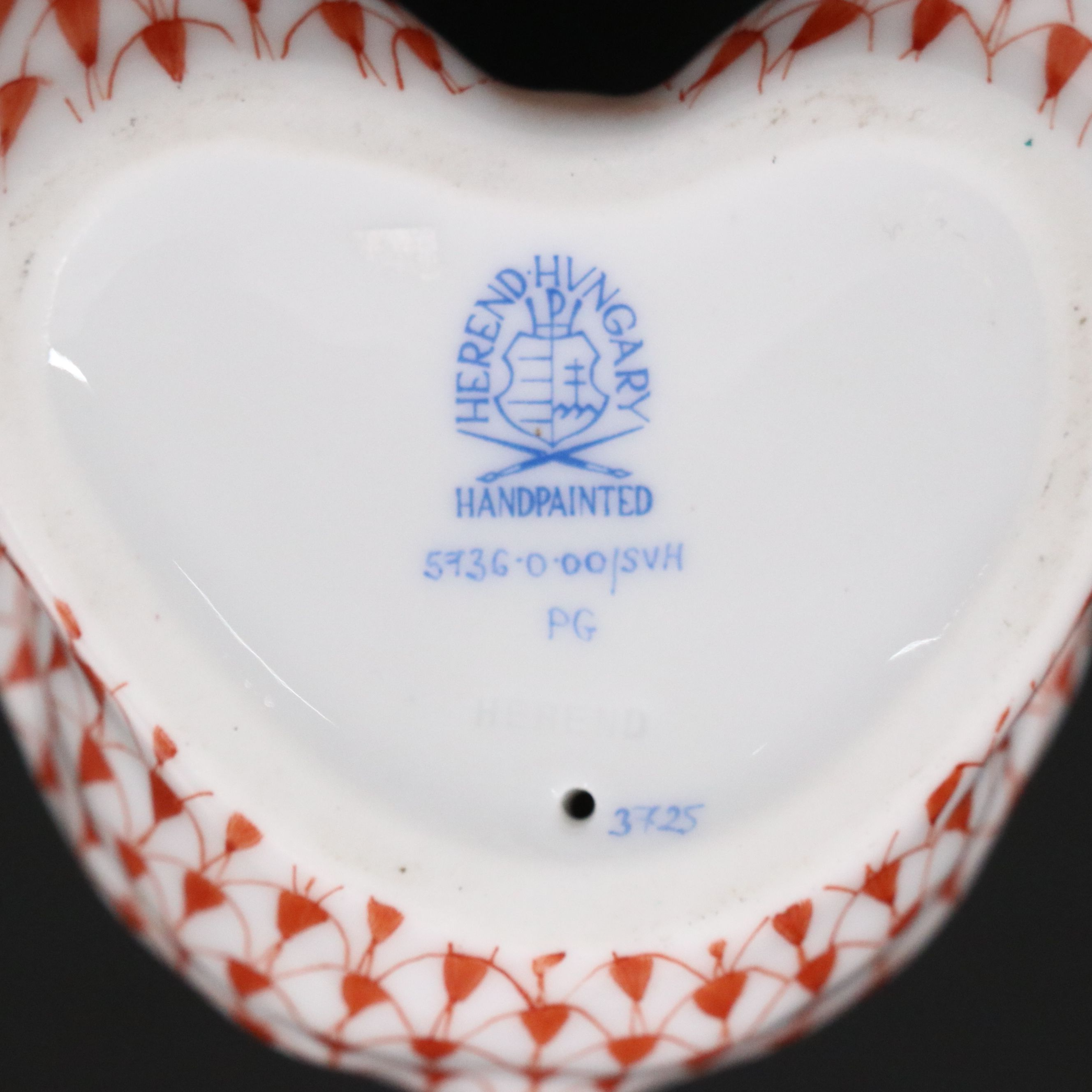 Herend Rust Fishnet with Gold "Bear Playing Footsie" and Other Porcelain Bear