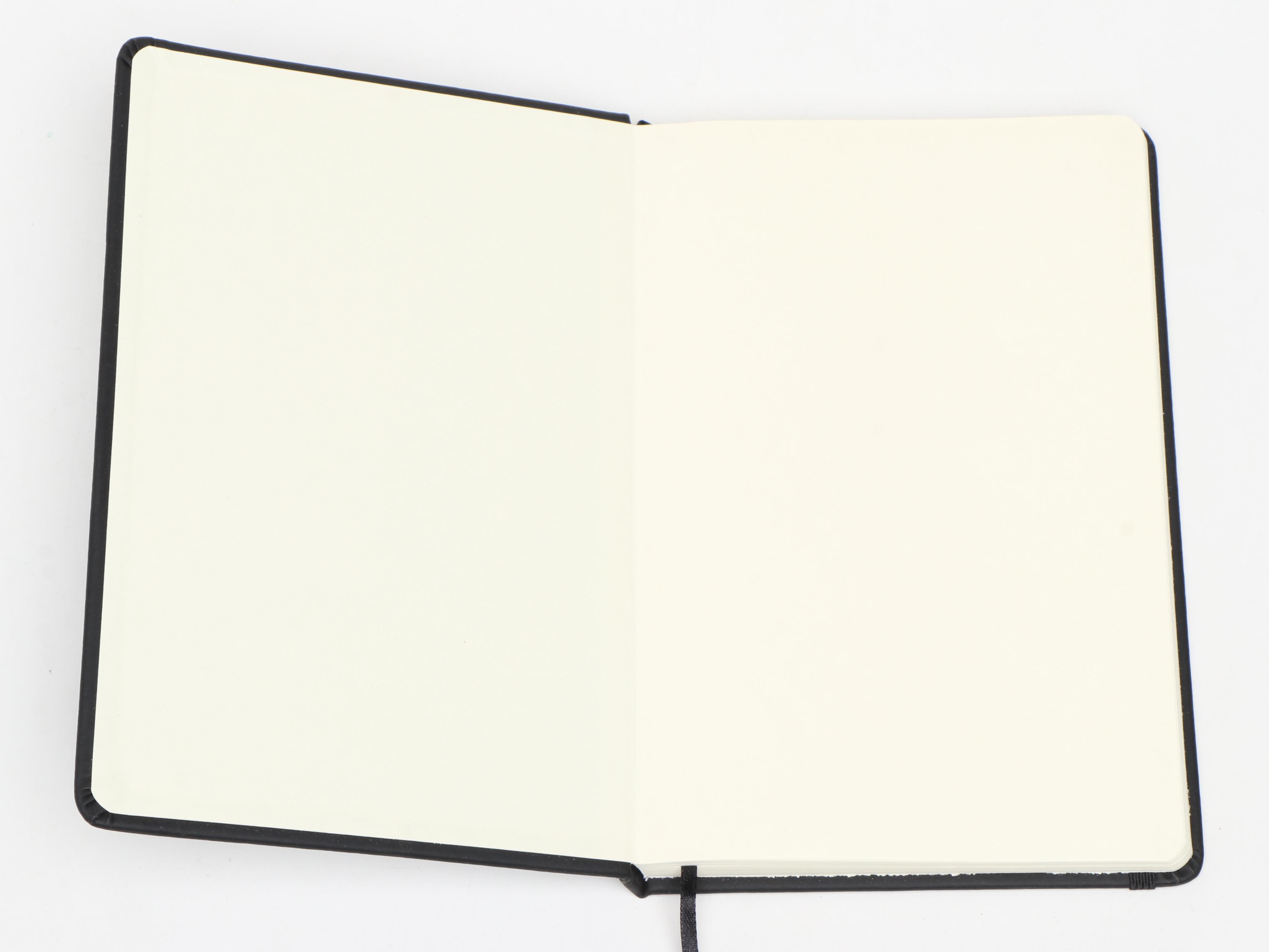 Hey_Reilly + Fendi Roma Journals