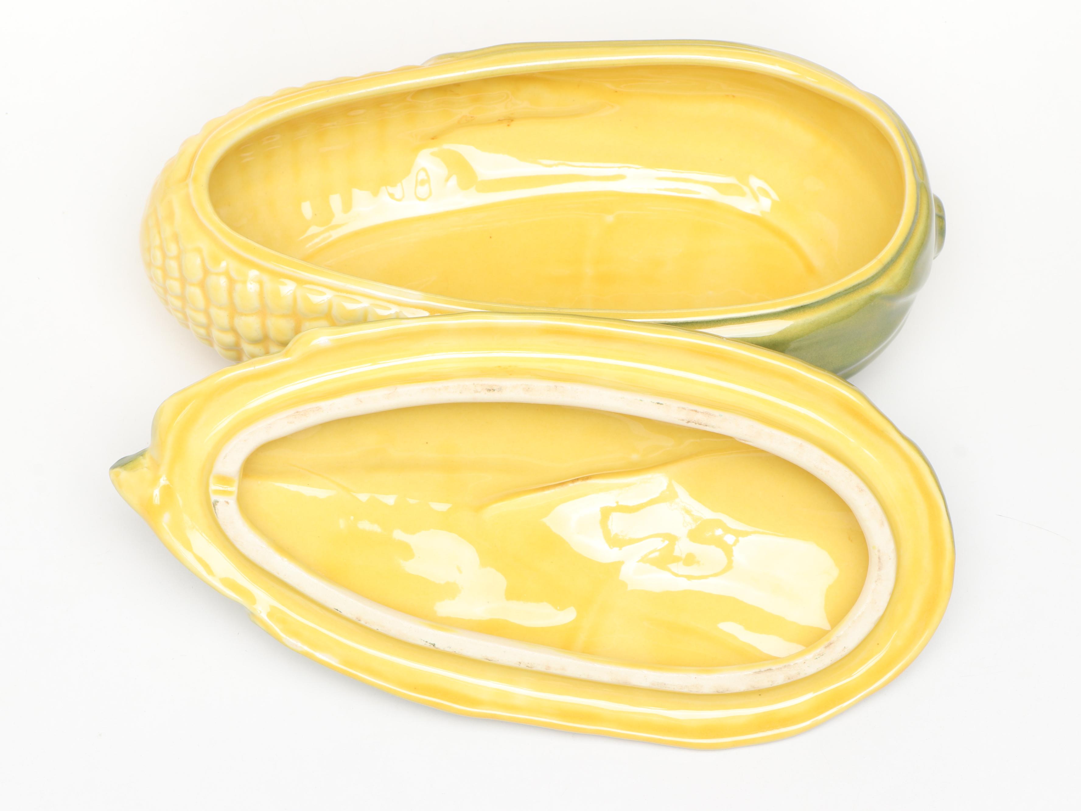 Shawnee Pottery "Corn King" and Homer Laughlin Ceramic Dinnerware