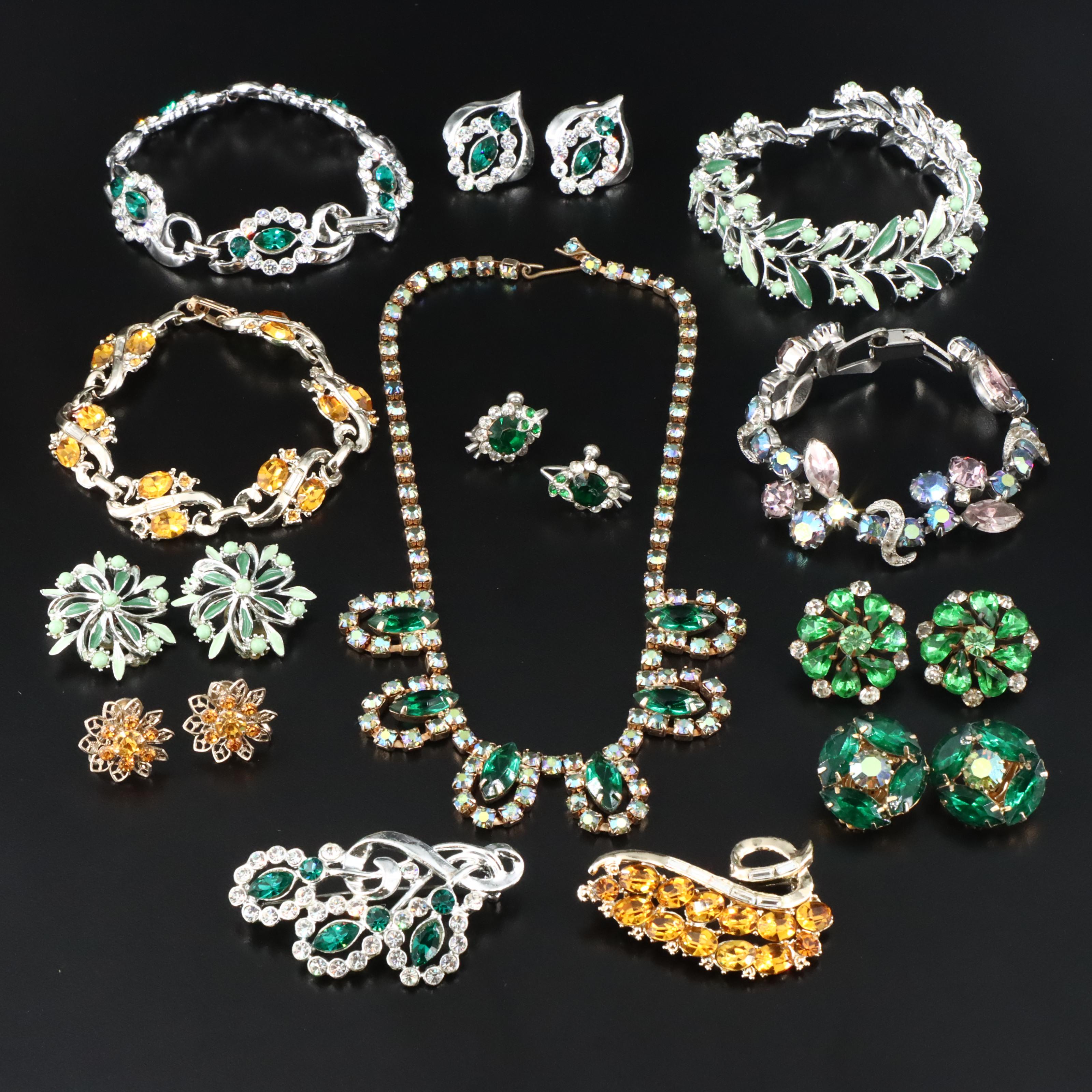 Czech Glass Featured in Vintage Jewelry Collection