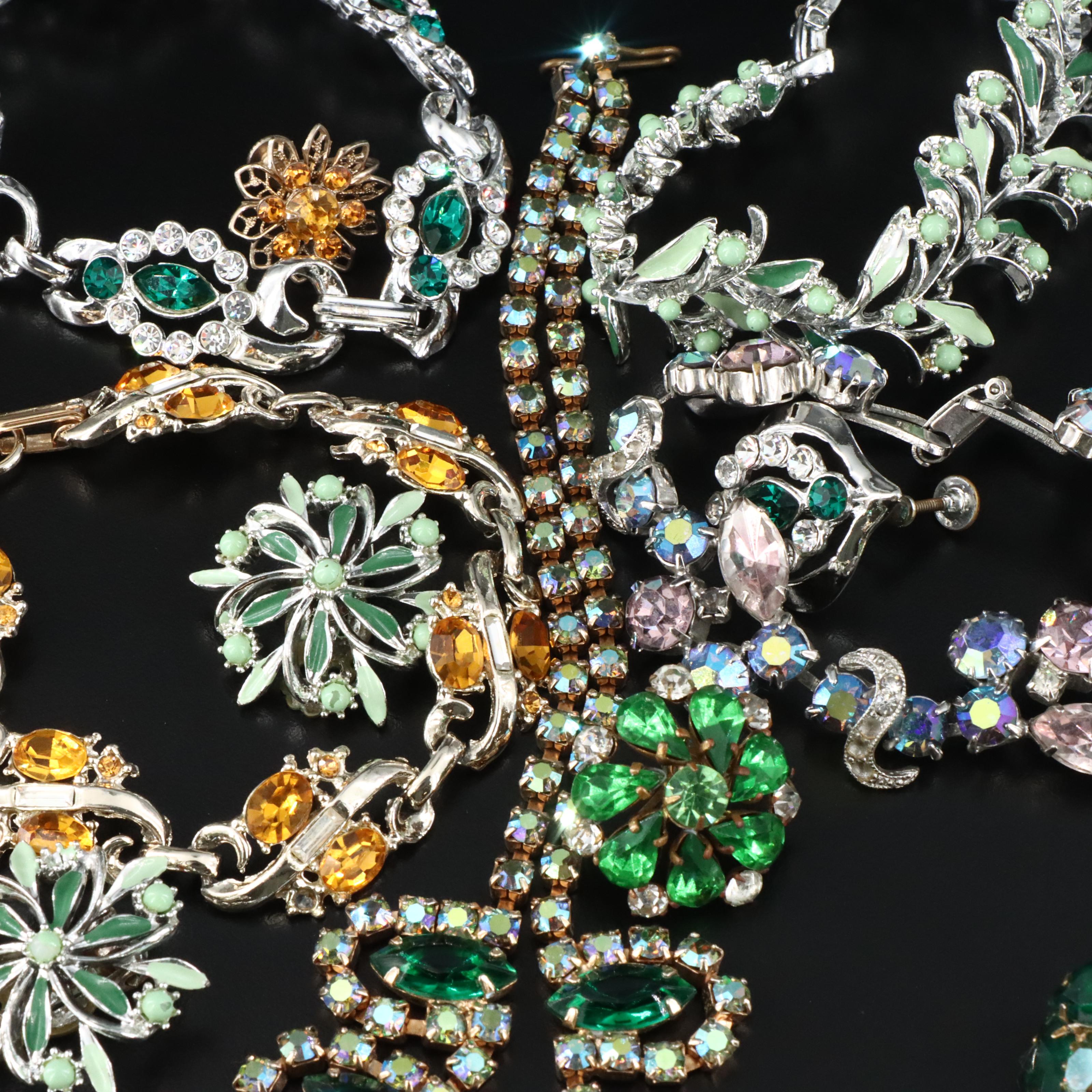 Czech Glass Featured in Vintage Jewelry Collection