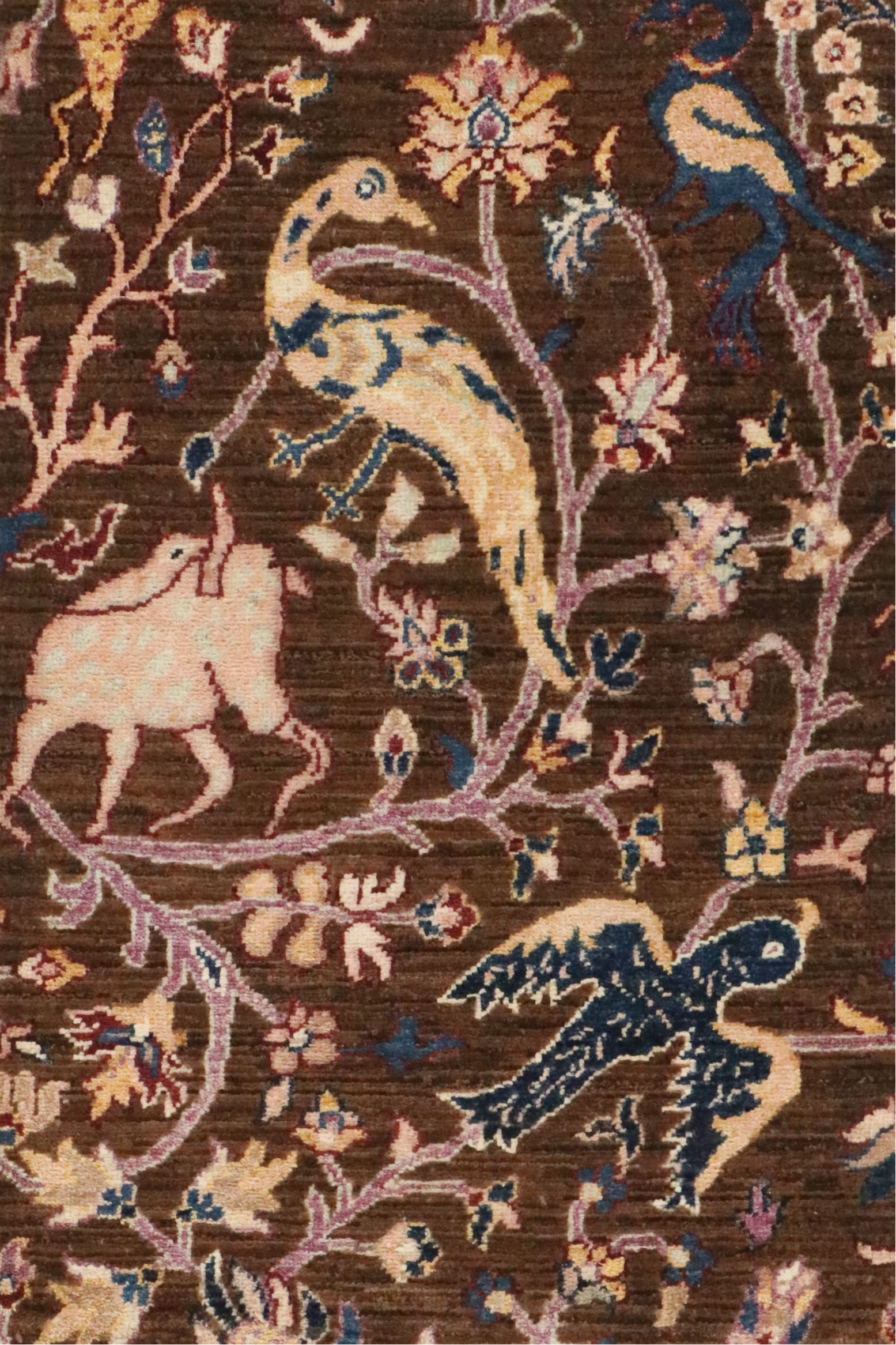 2' x 3'2 Hand-Knotted Indian Pictorial Accent Rug