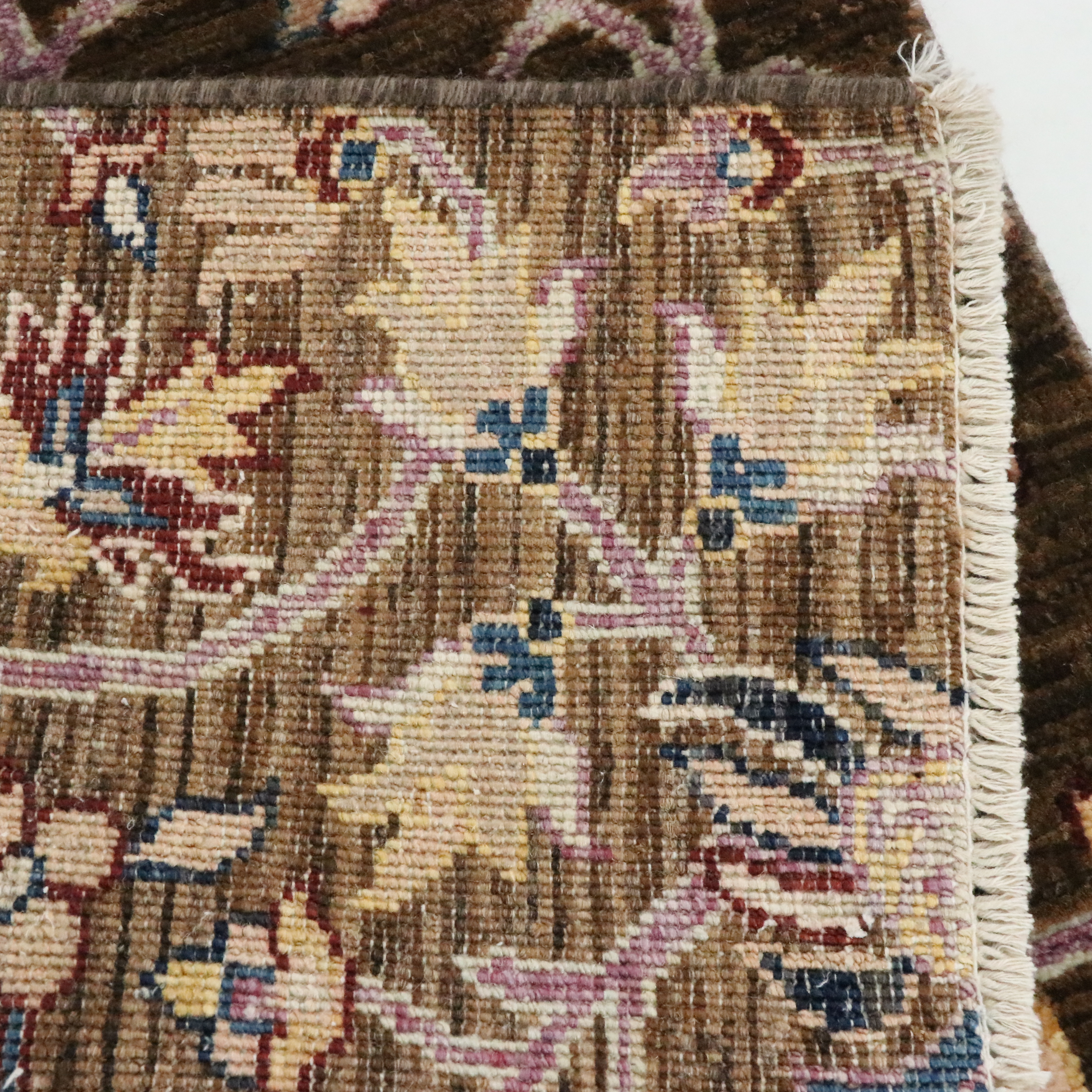 2' x 3'2 Hand-Knotted Indian Pictorial Accent Rug