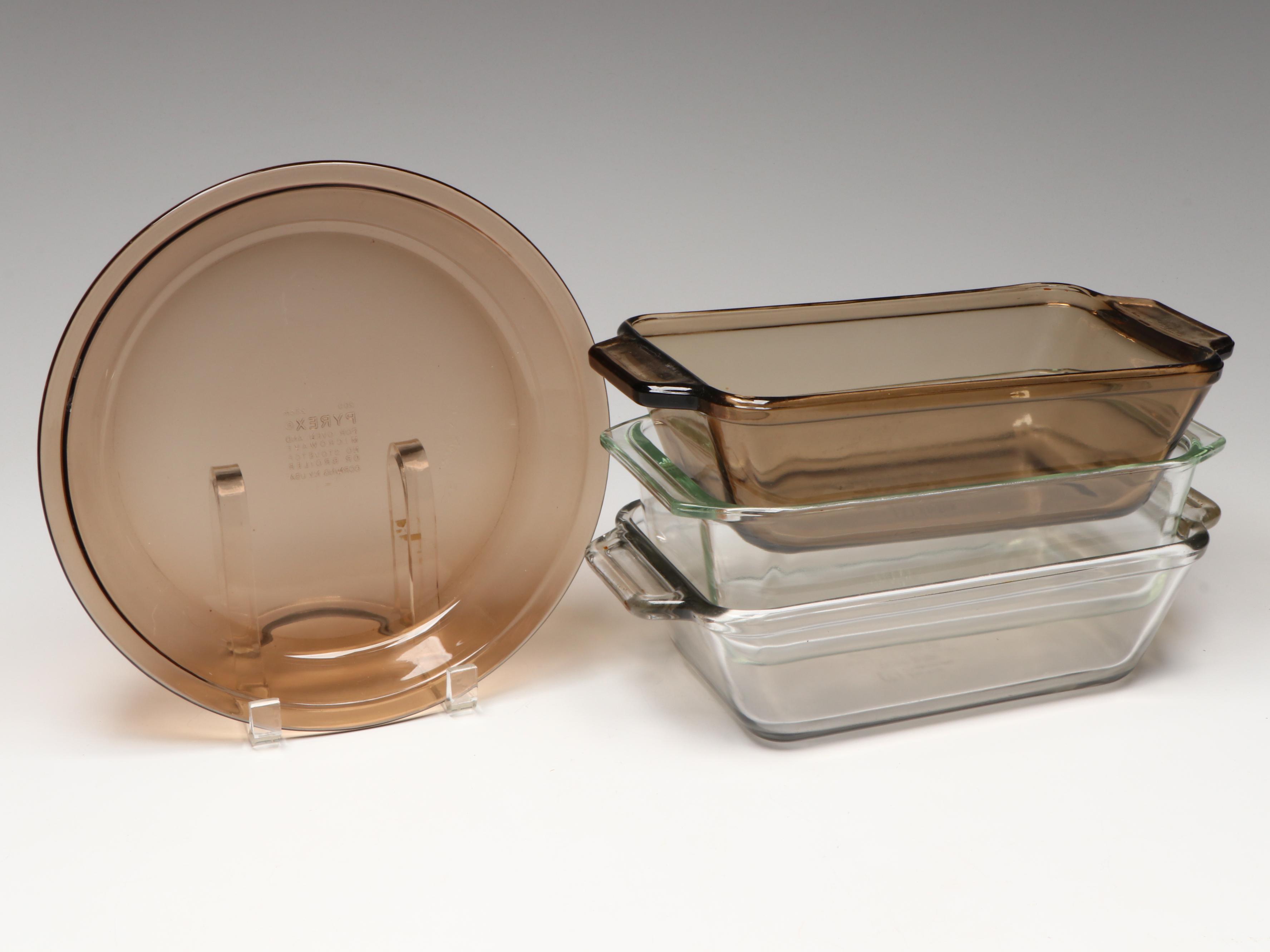 Pyrex with Other Loaf Pans, Pie Pans, Bowls and More Bakeware