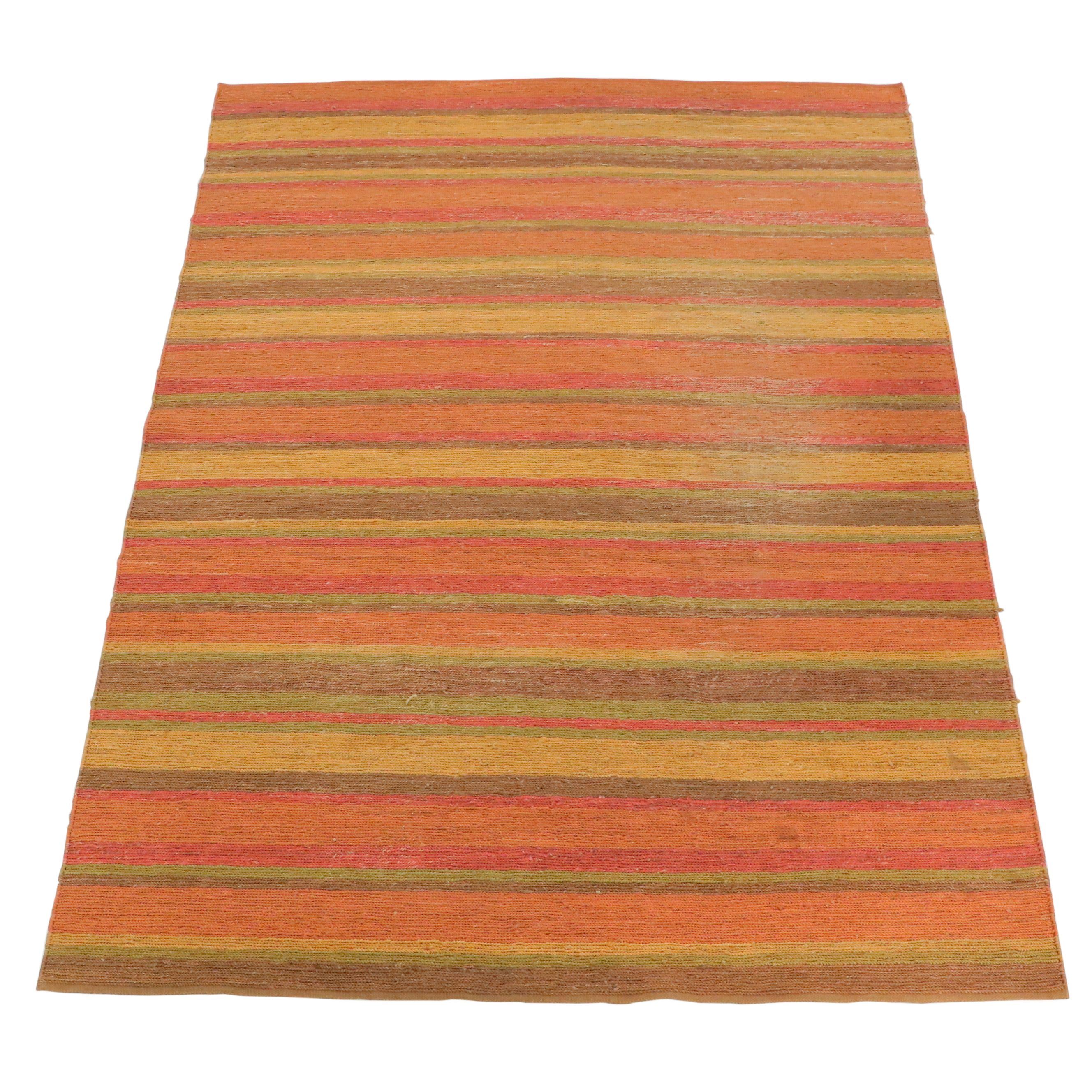 9'1 x 12' Handwoven Indian Room Sized Rug