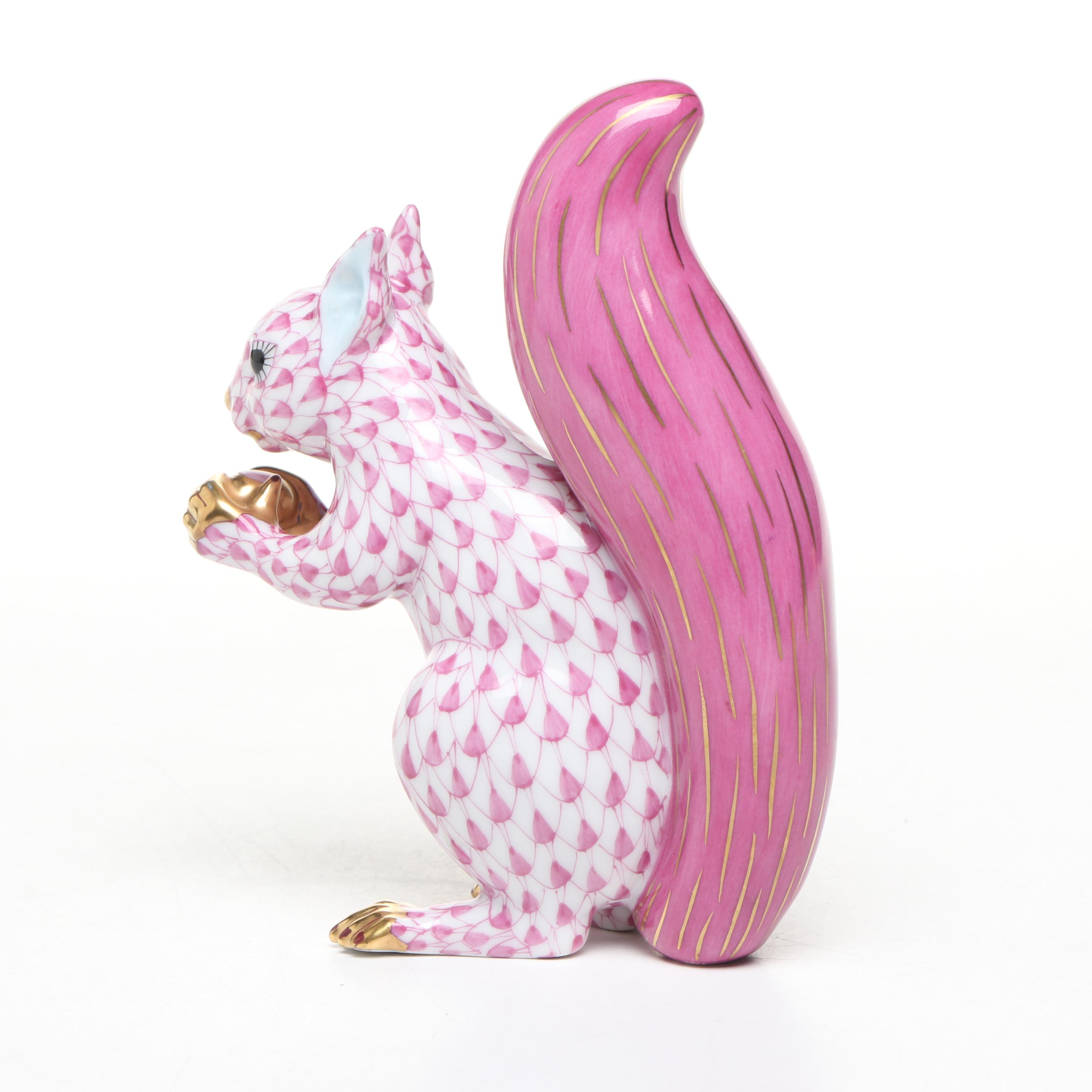 Herend Raspberry Fishnet with Gold "Squirrel" Porcelain Figurine, 1995