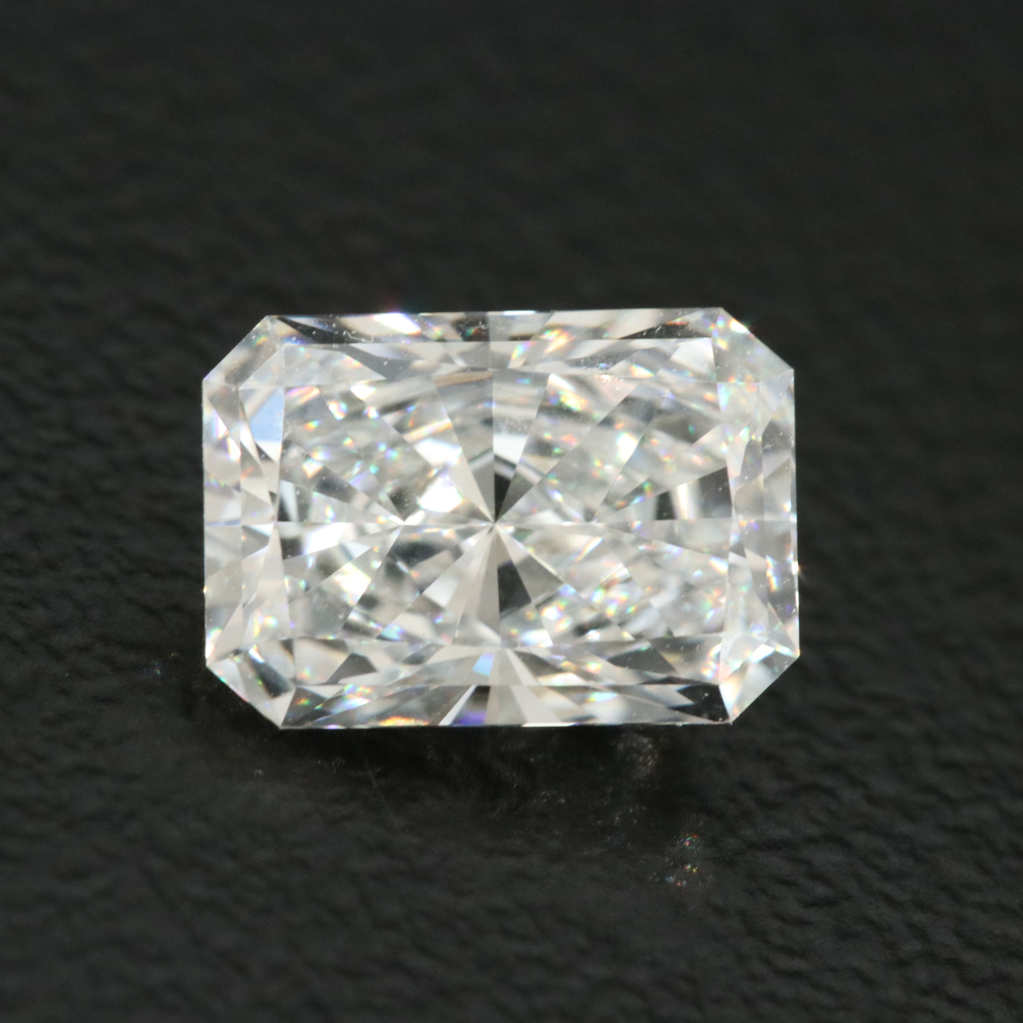 Loose 1.59 CT Lab Grown Diamond with IGI Report