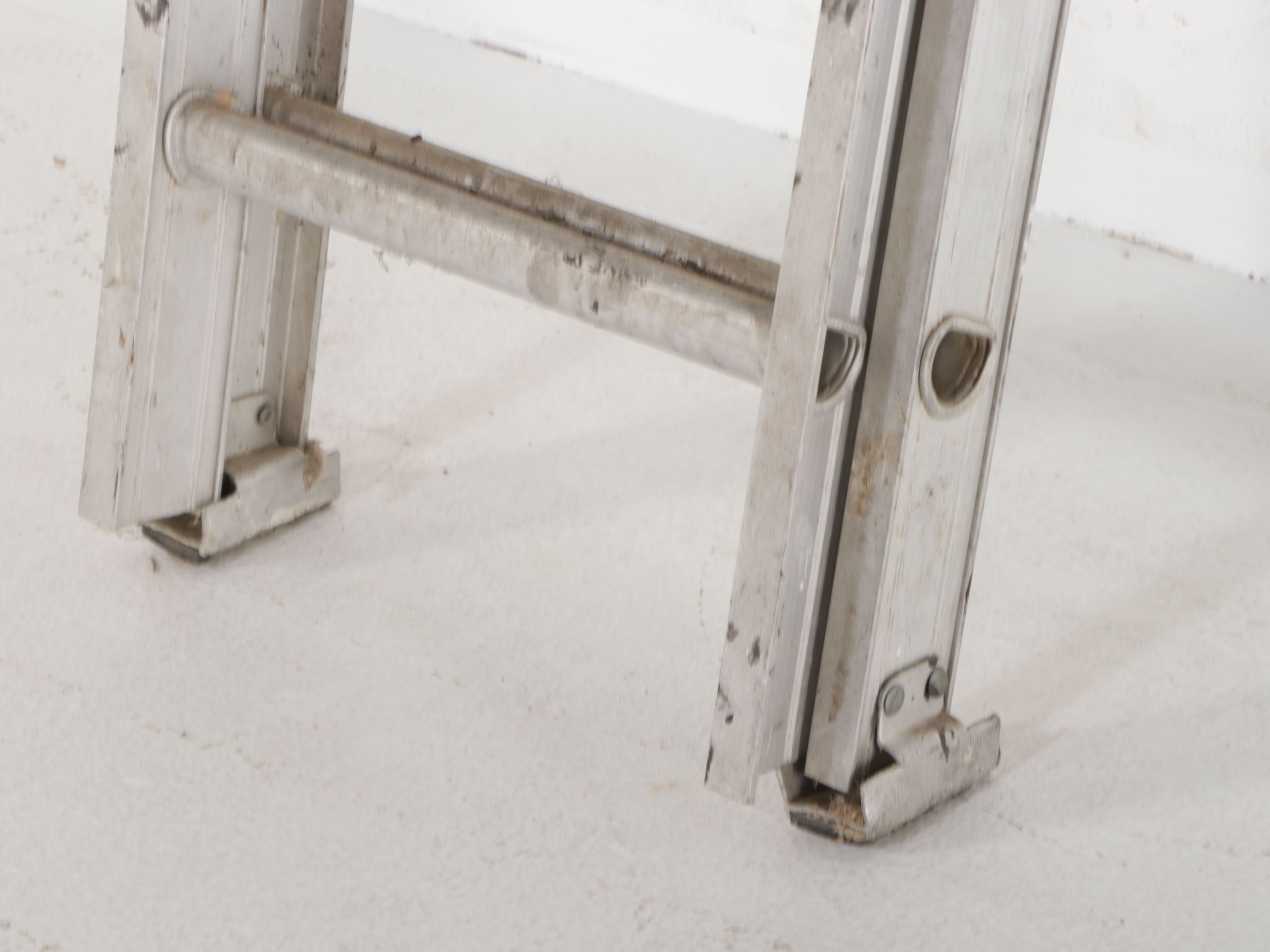 Aluminum Extension Ladder