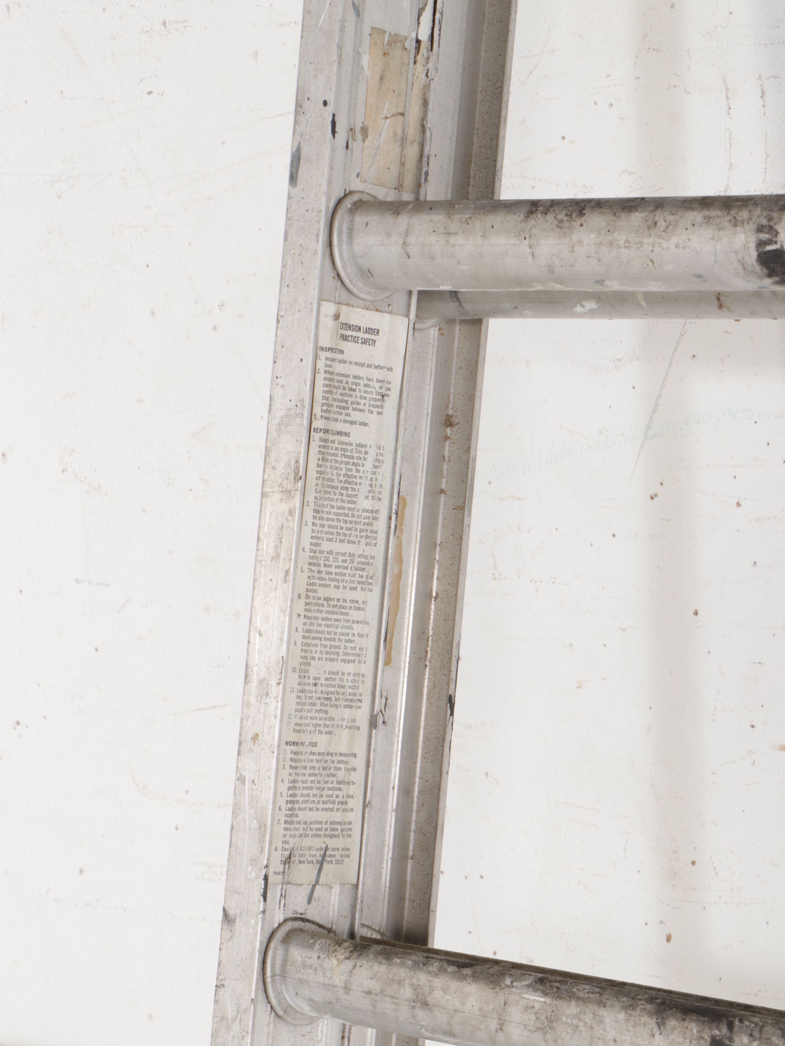 Aluminum Extension Ladder