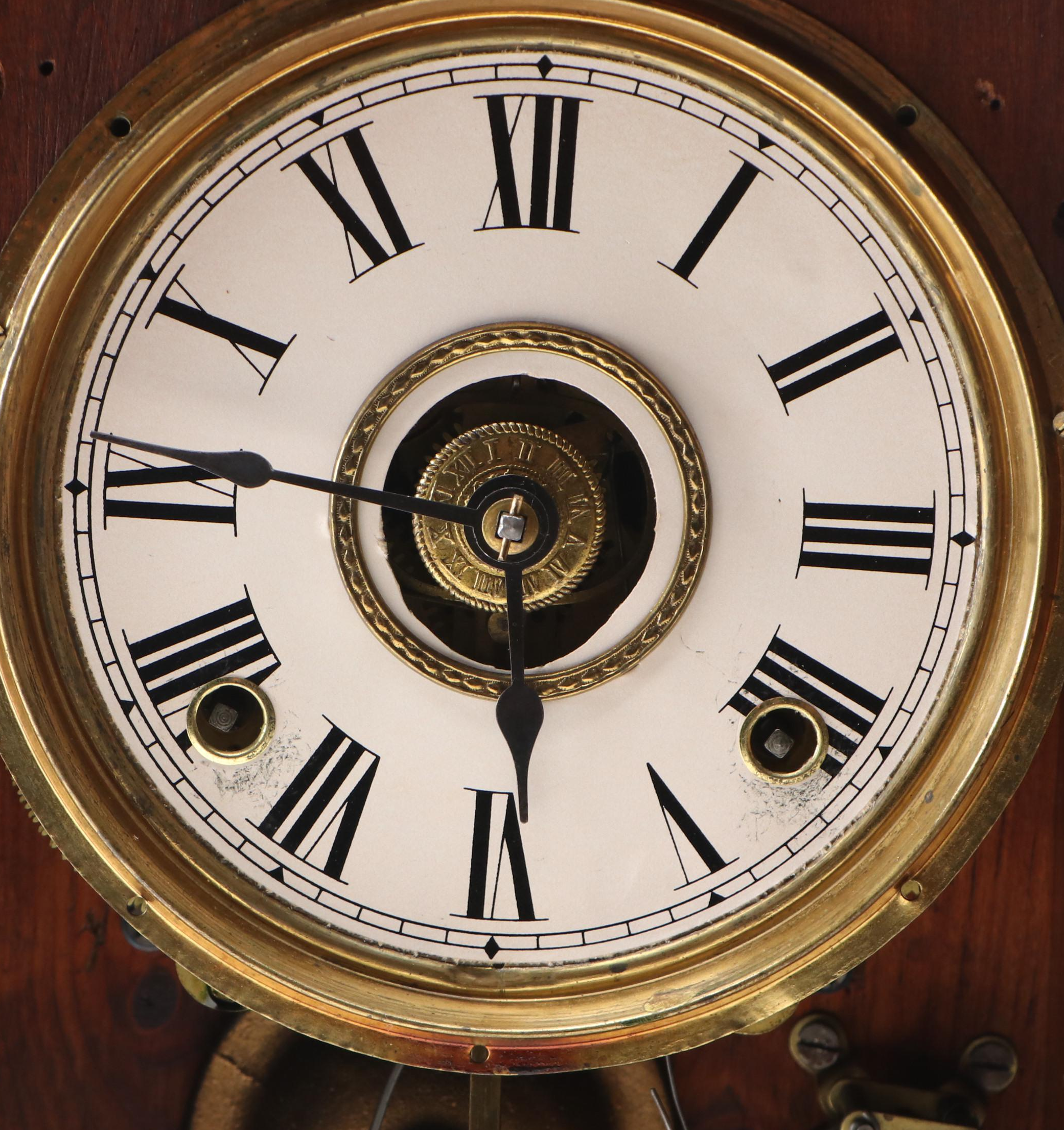 Seth Thomas Oak Eight Day Kitchen Clock, Early 20th Century