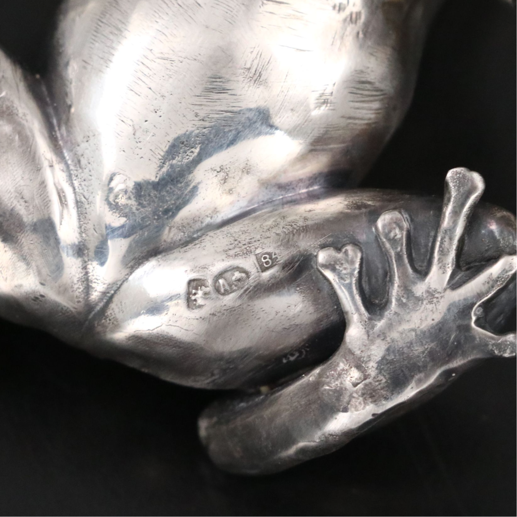 Russian 875 Silver Frog with Emerald Eyes