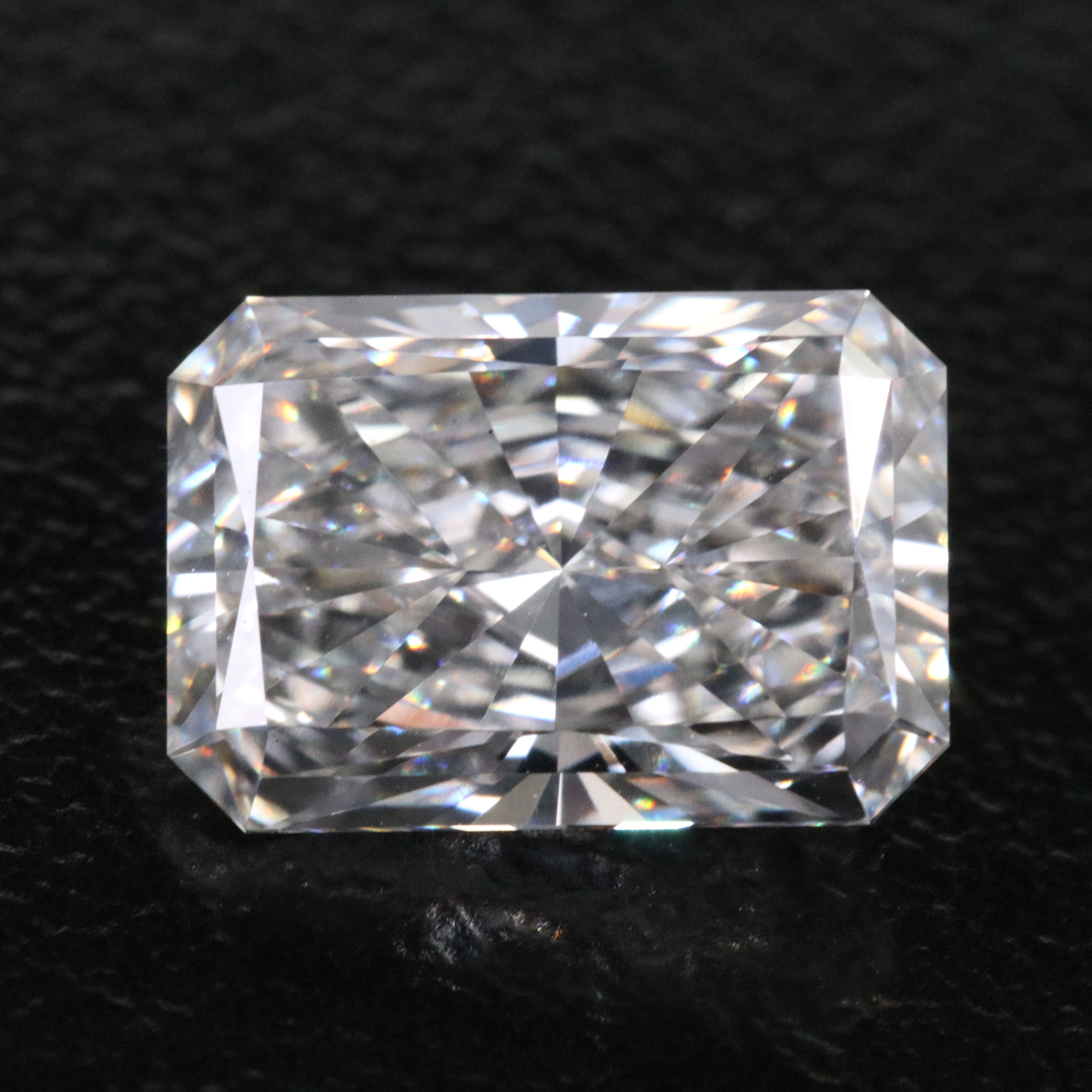 Loose 2.87 CT Lab Grown Diamond with IGI Report