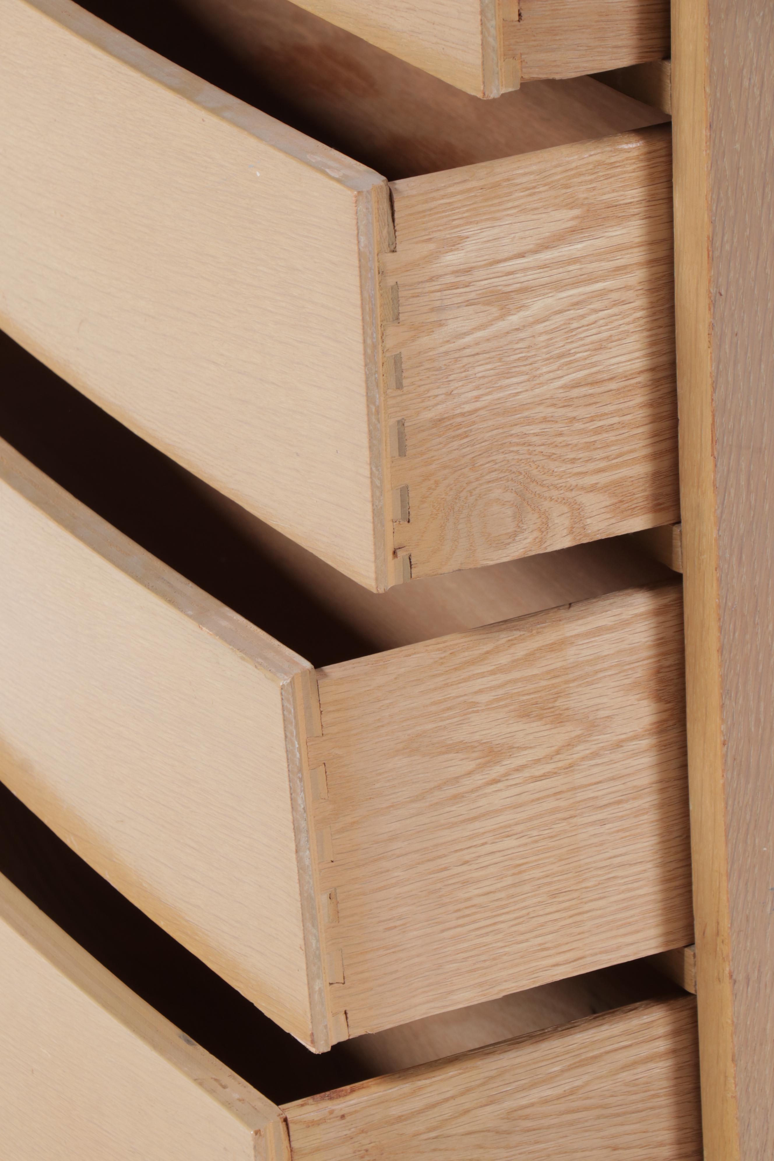 Mid Century Modern Style Blonde Oak Chest of Drawers