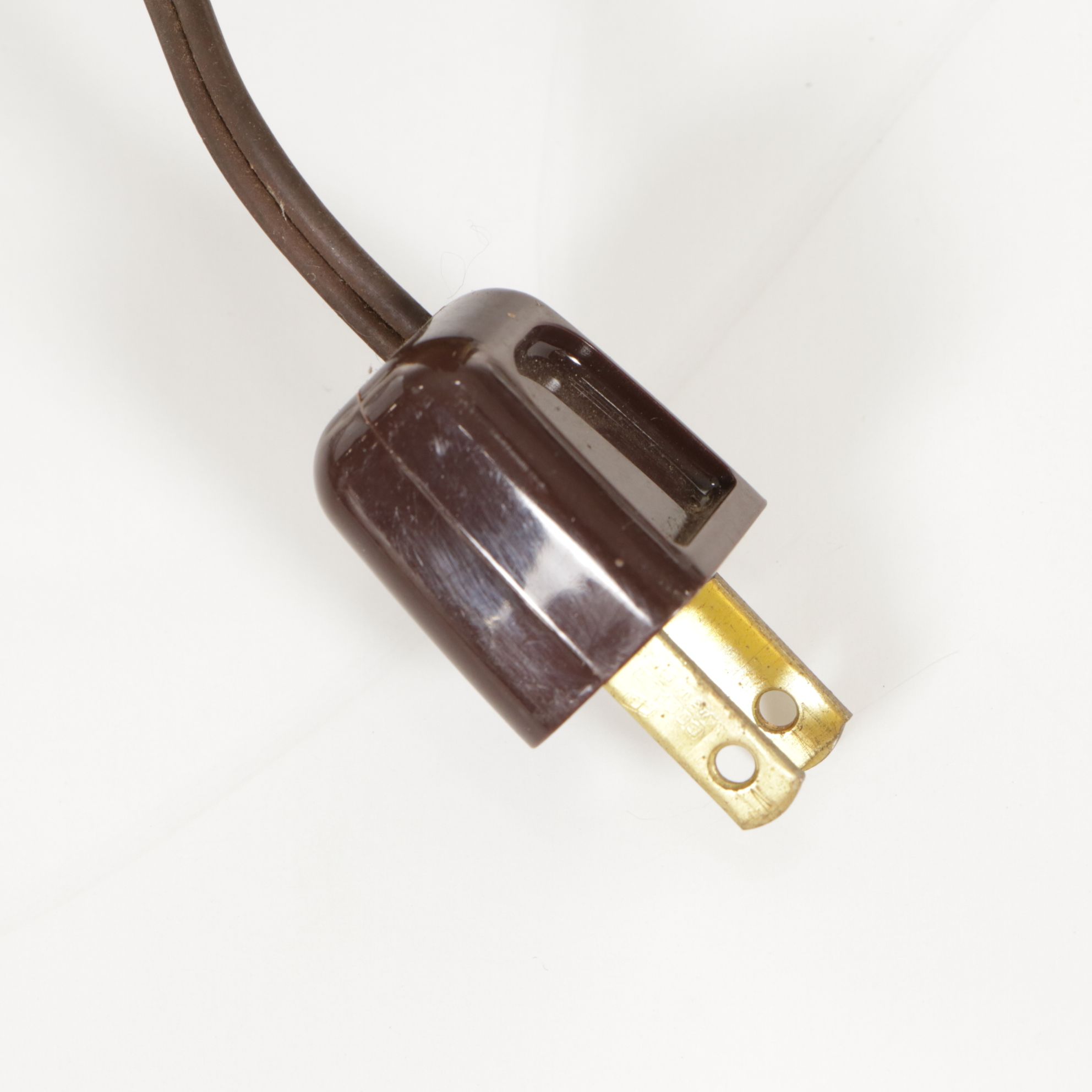 Guild "The Town Crier" AM/FM Tube Radio Model 380T