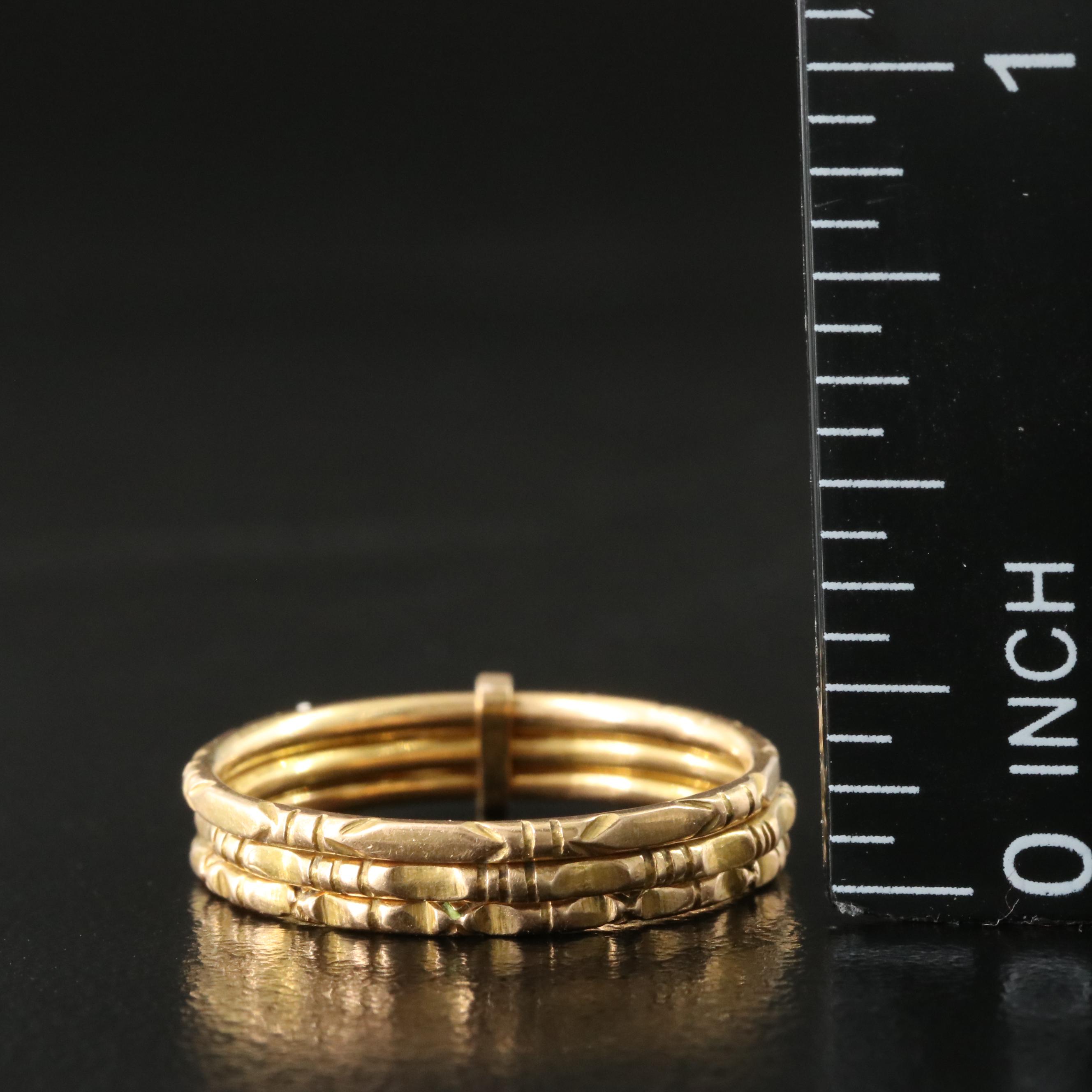 18K Interlocking Bands