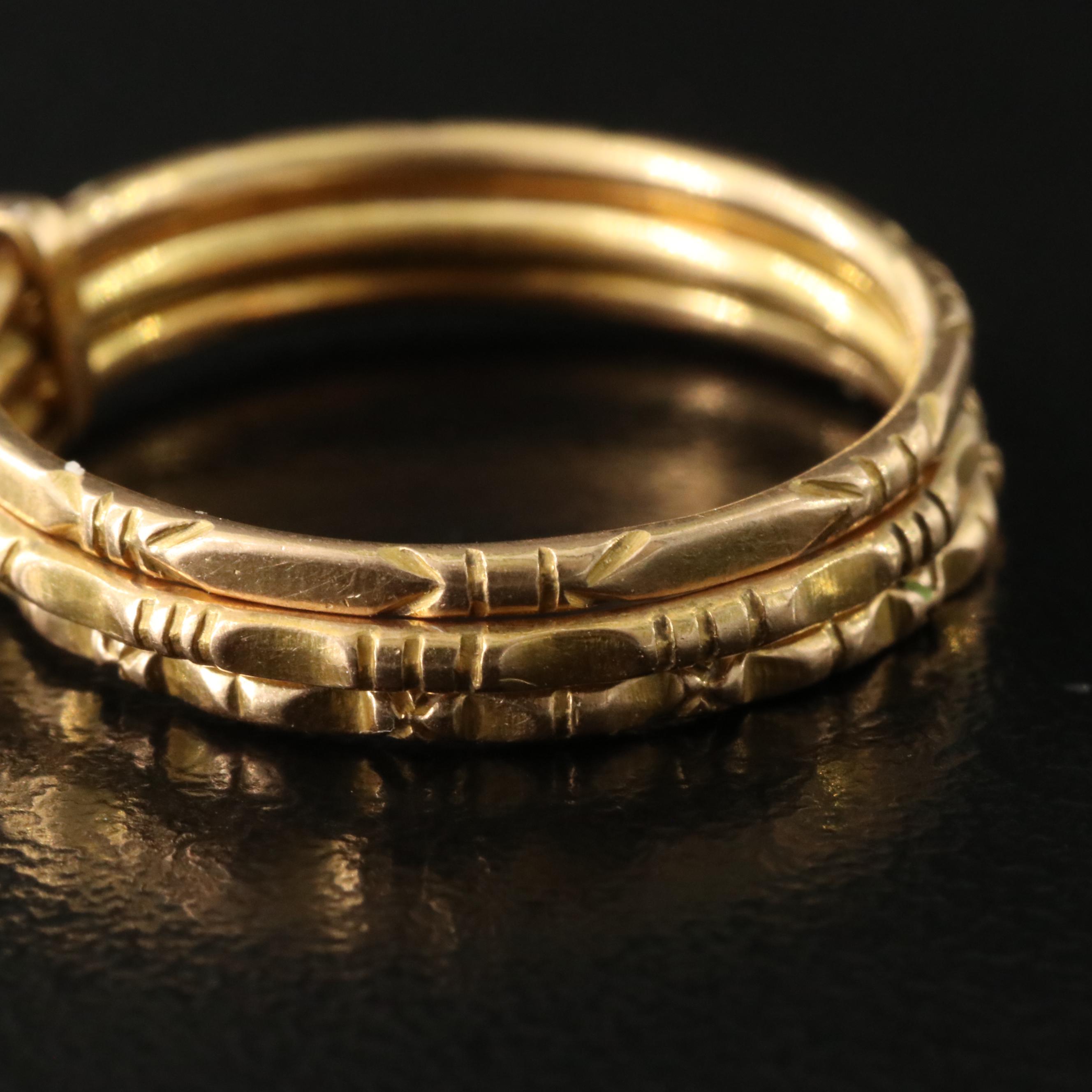 18K Interlocking Bands