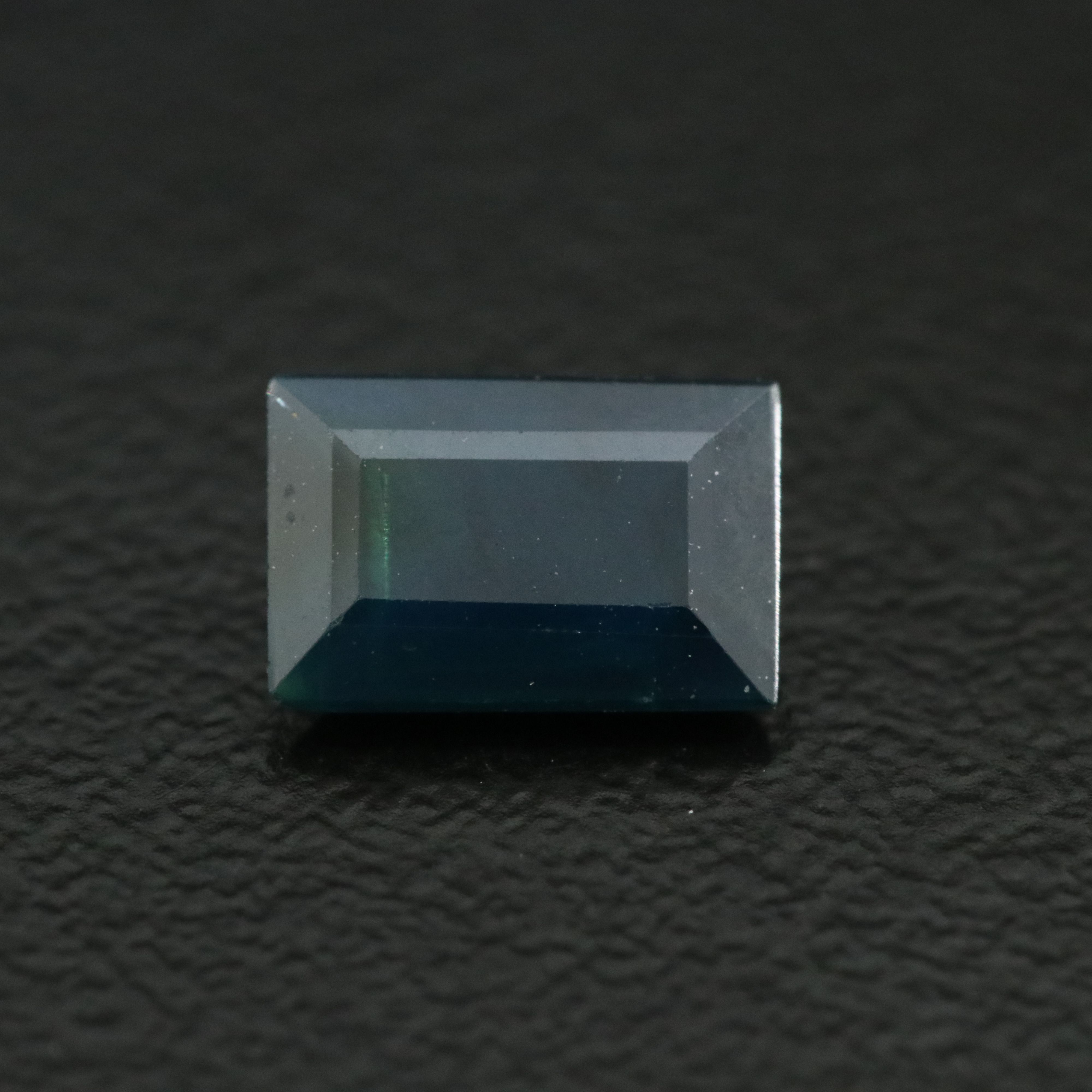 Loose 1.26 CT Sapphire with IGI Report