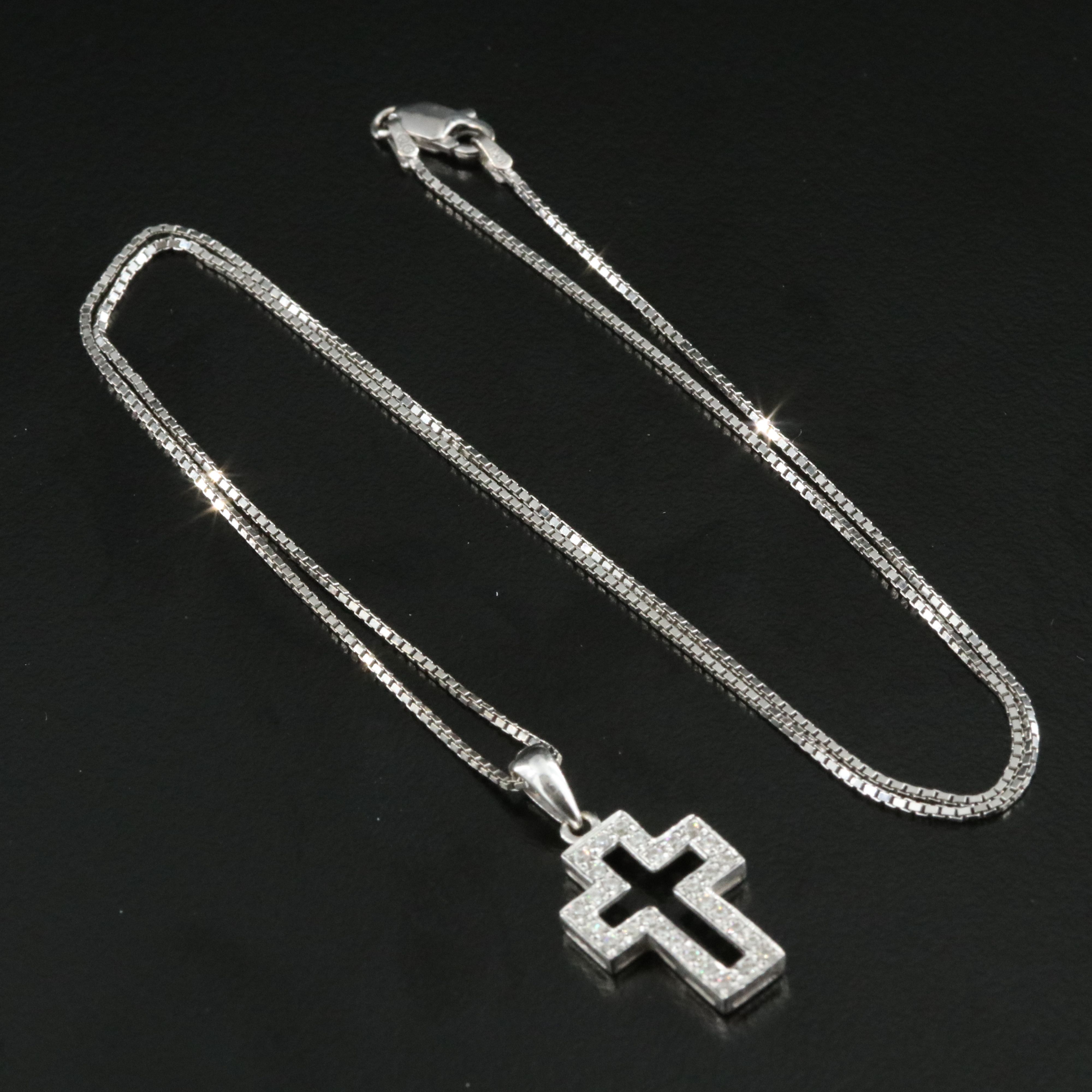 14K 0.22 CTW Diamond Cross Pendant Necklace