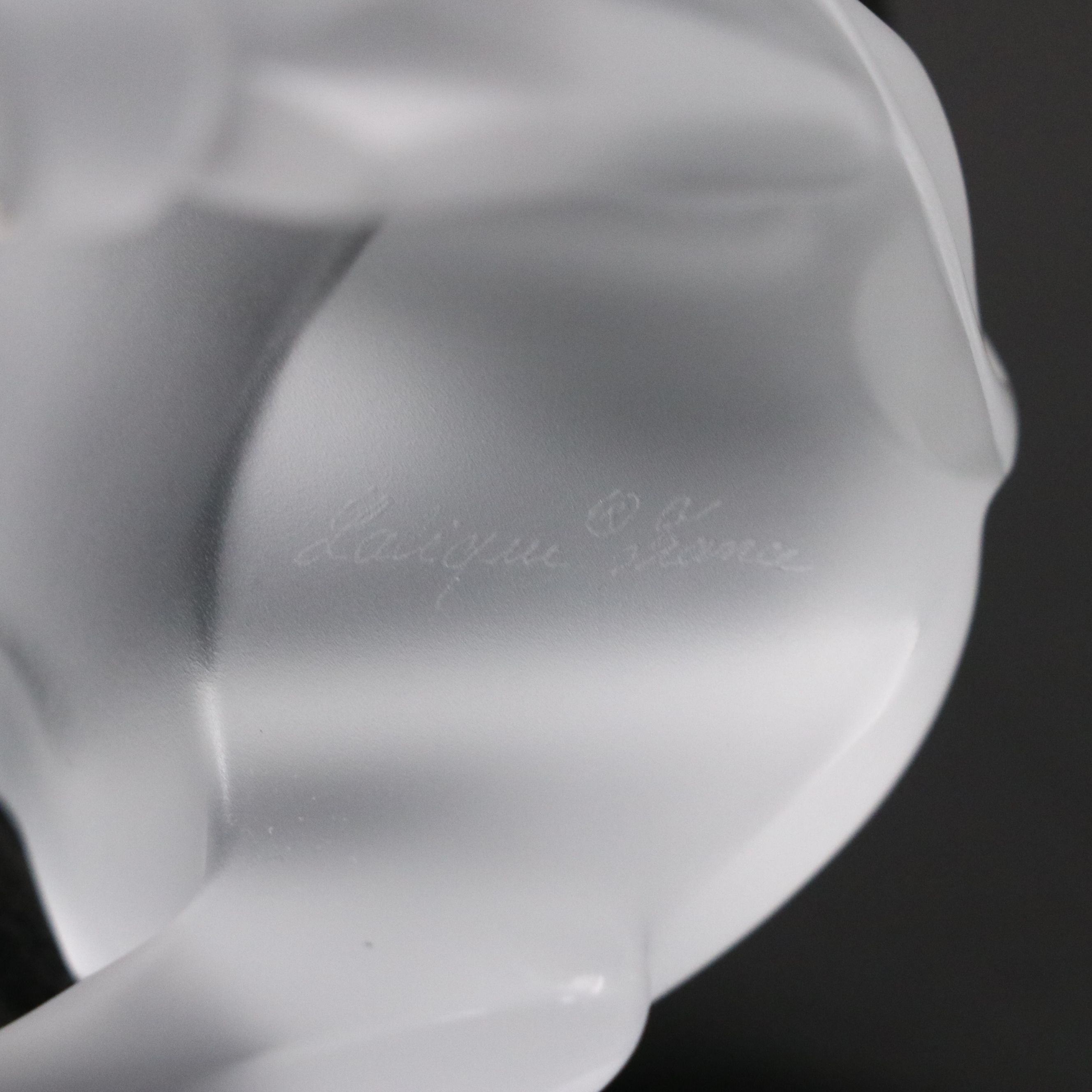 Lalique "Vuelta Taureau" Frosted Crystal Bull Figurine