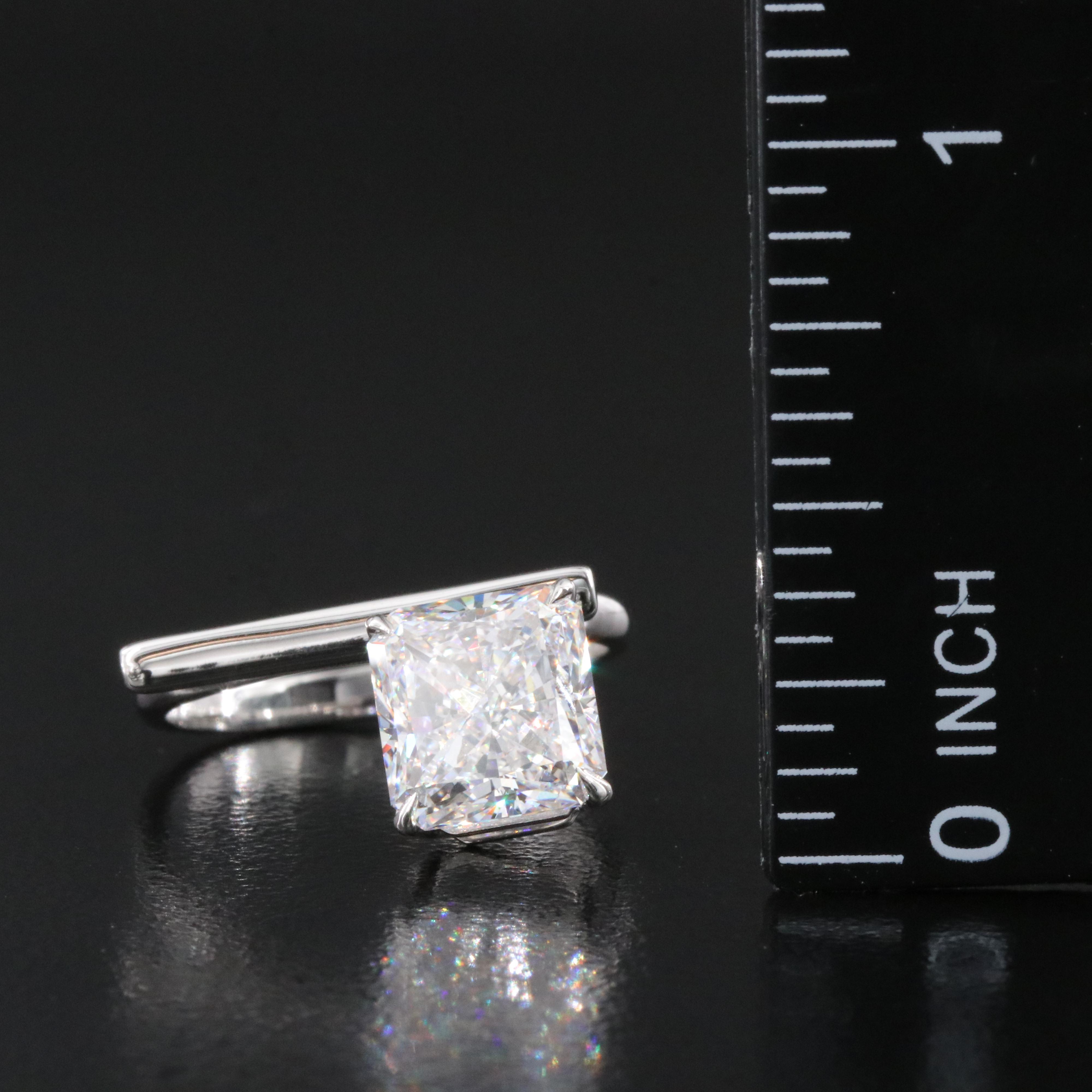 14K 3.12 CT Lab Grown Diamond Solitaire Ring with IGI Report