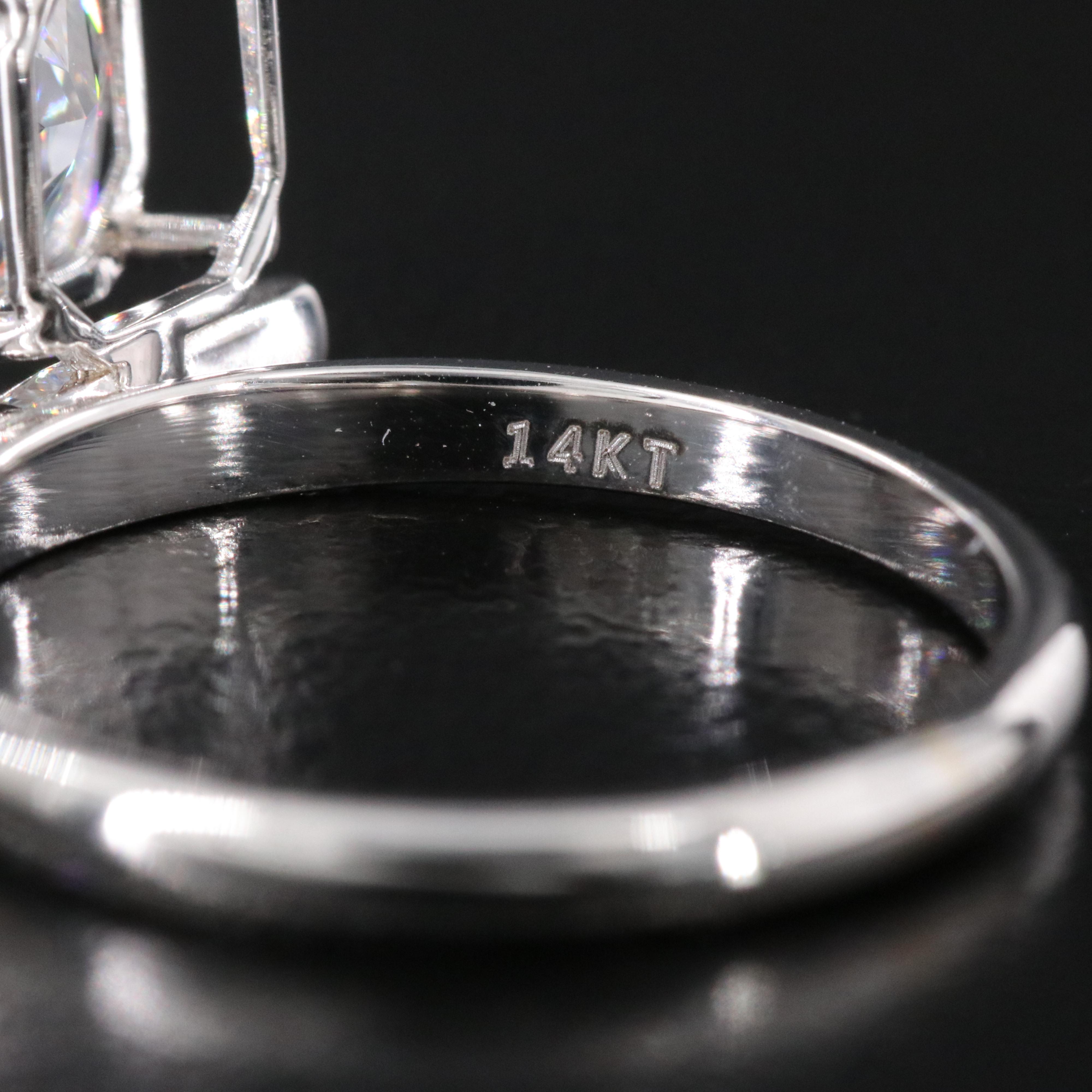 14K 3.12 CT Lab Grown Diamond Solitaire Ring with IGI Report