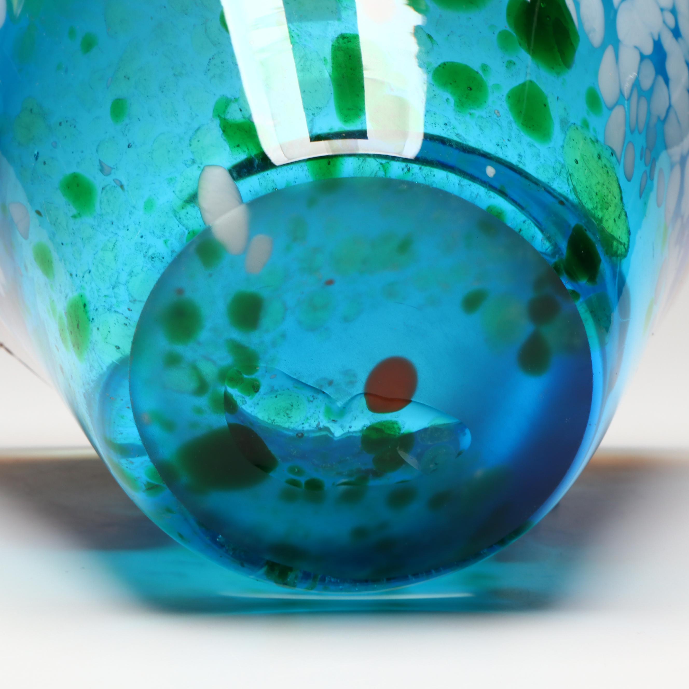 Mario Art Glass Studio Vase