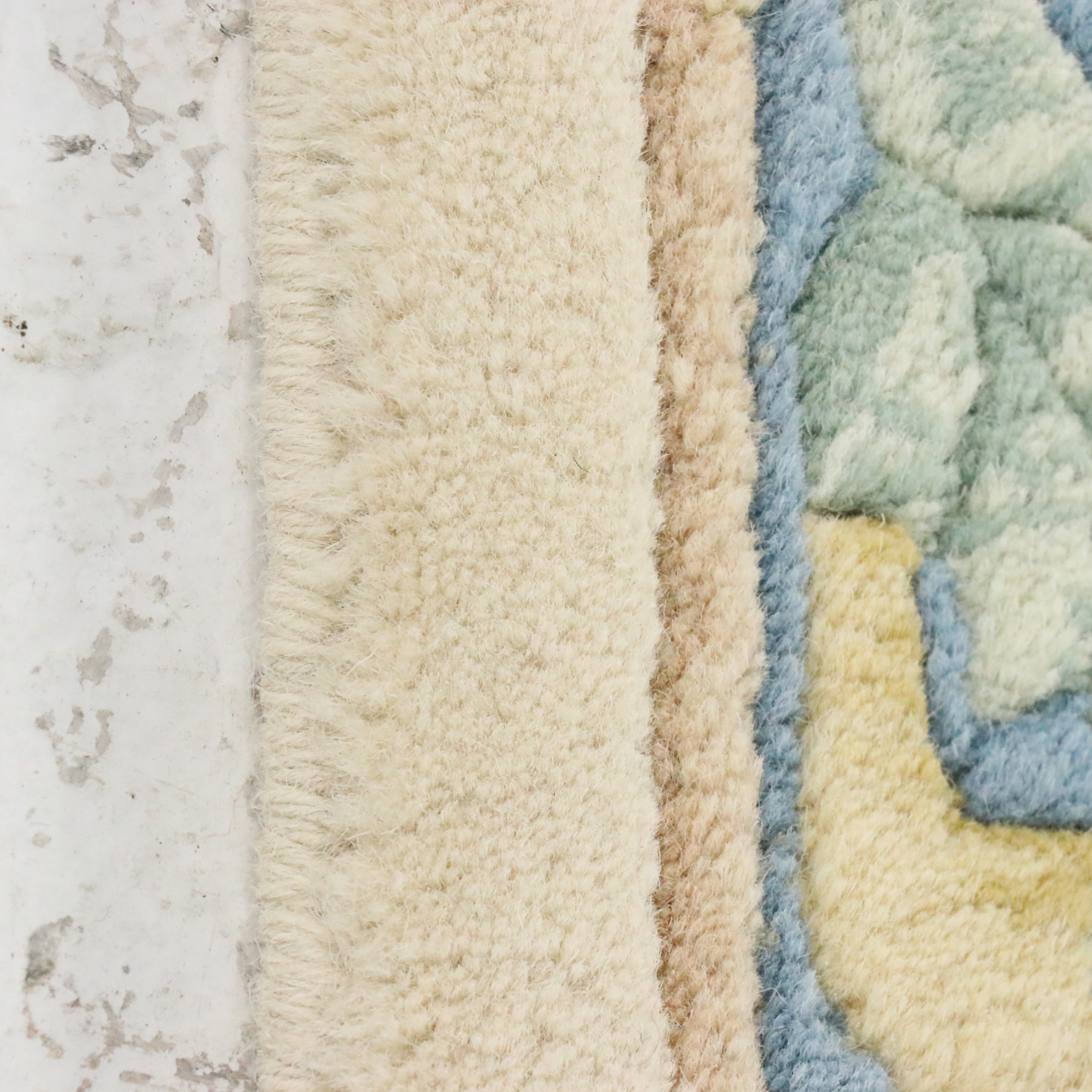 2'11 x 5'10 Hand-Knotted Indo-Chinese Peking Accent Rug