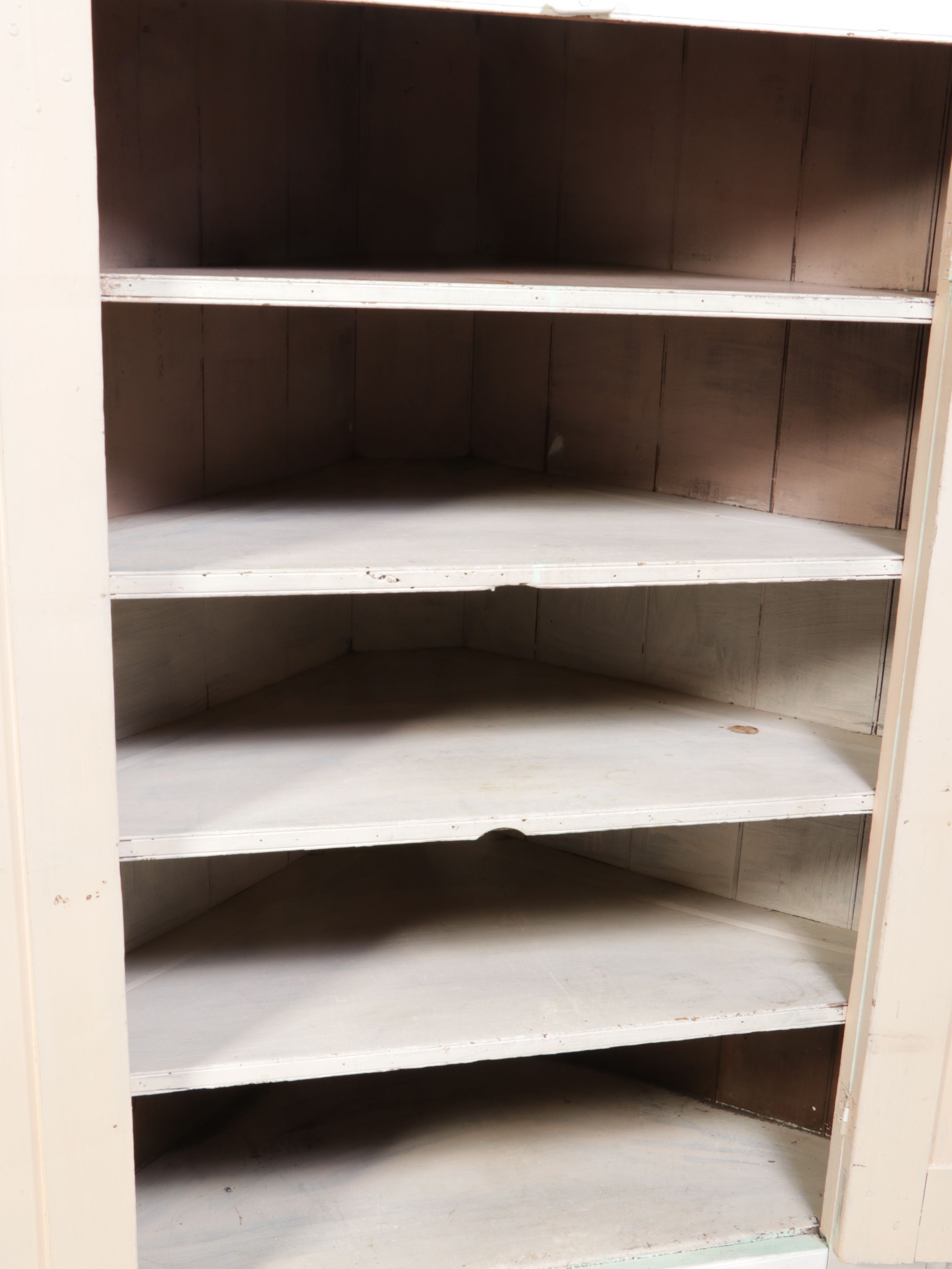 White Painted Wood Corner Cabinet