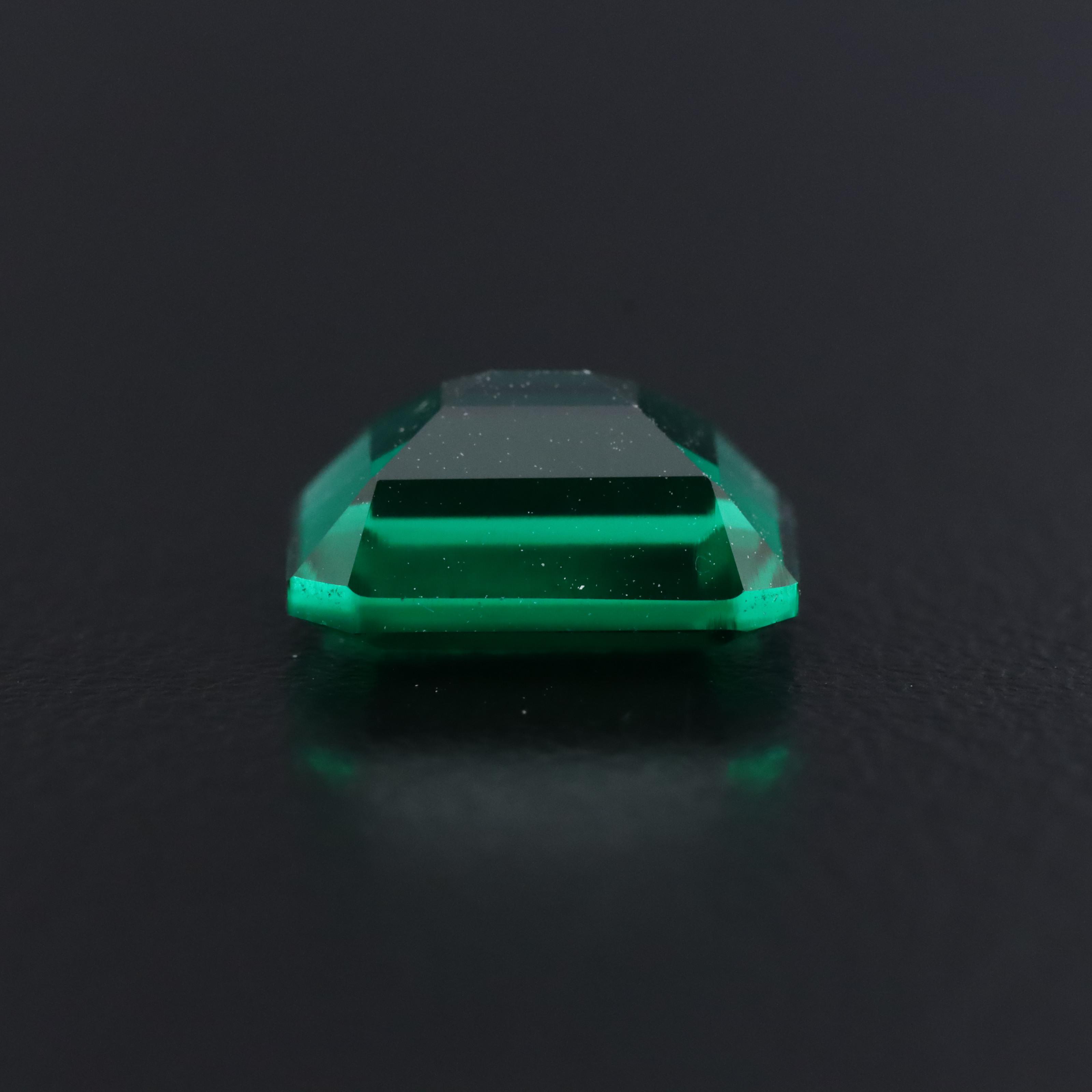 Loose 3.03 CT Lab Grown Emerald