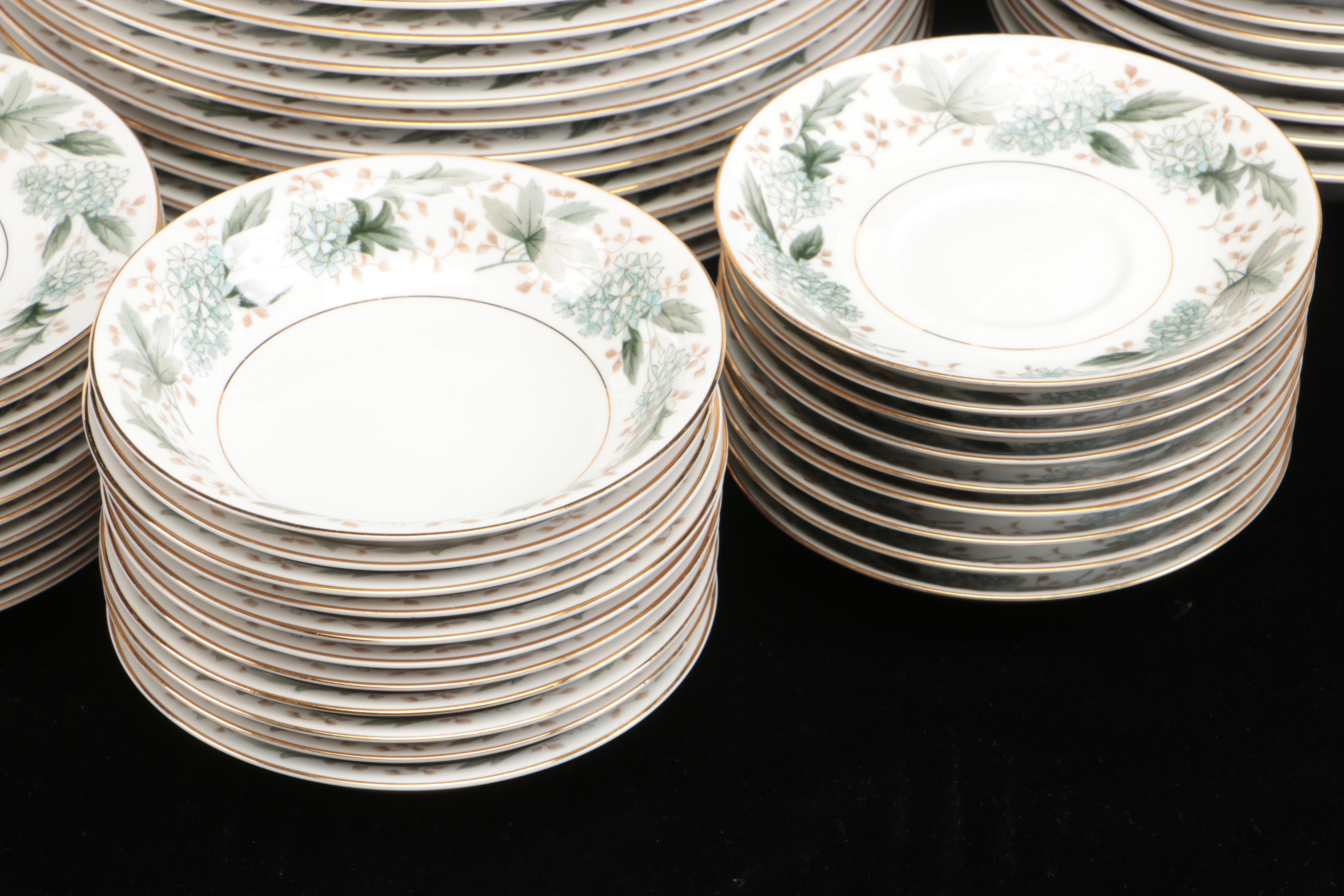 Noritake "Argyle" Bone China Dinnerware, Mid-20th Century