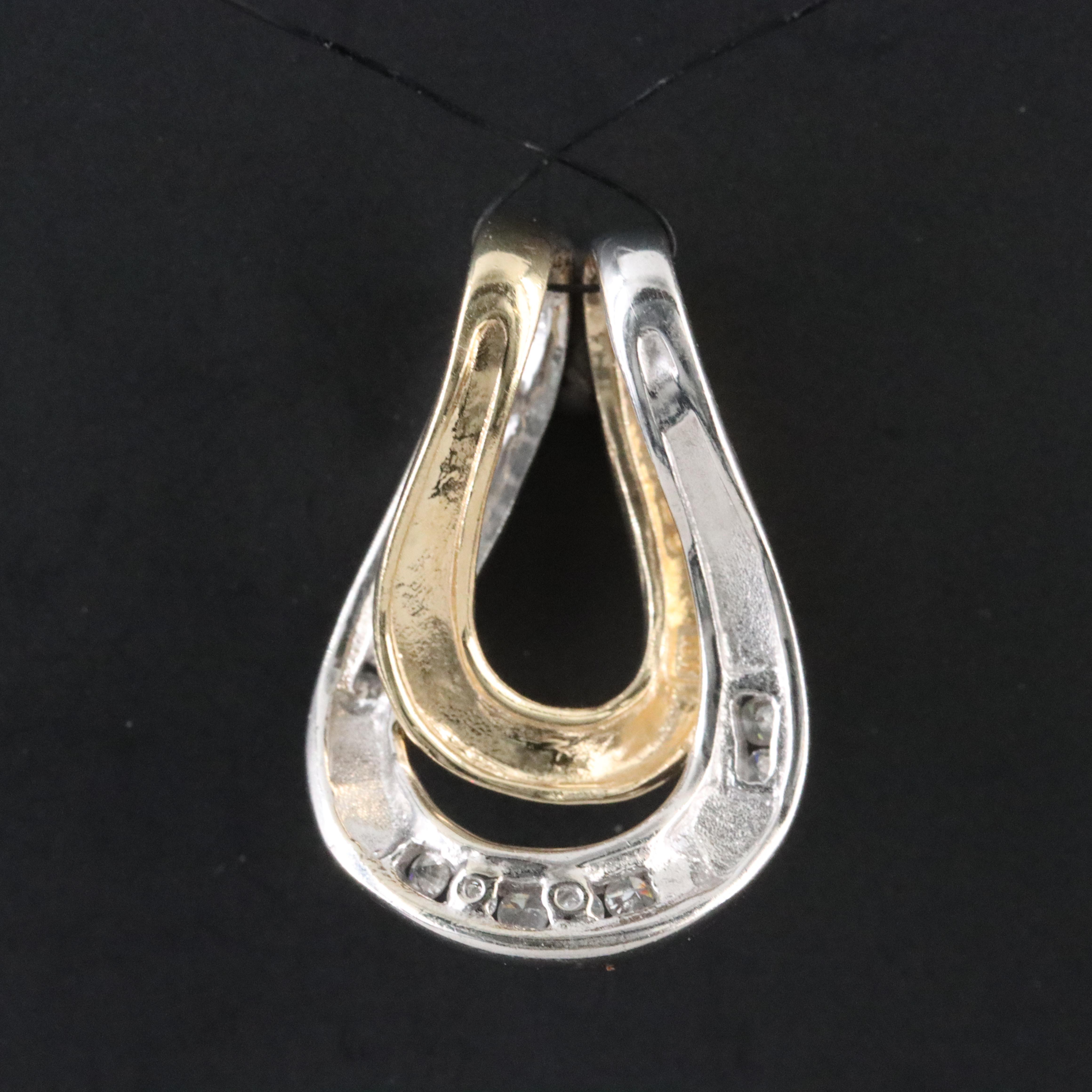 10K 0.25 CTW Diamond Pendant