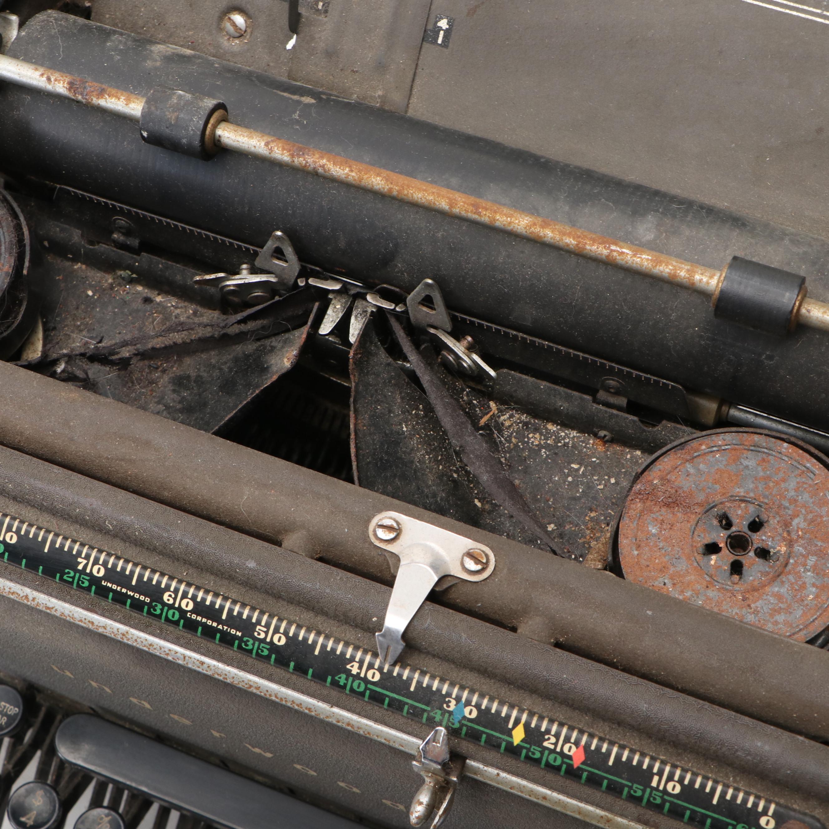 Underwood Desktop Typewriter, Early 20th Century