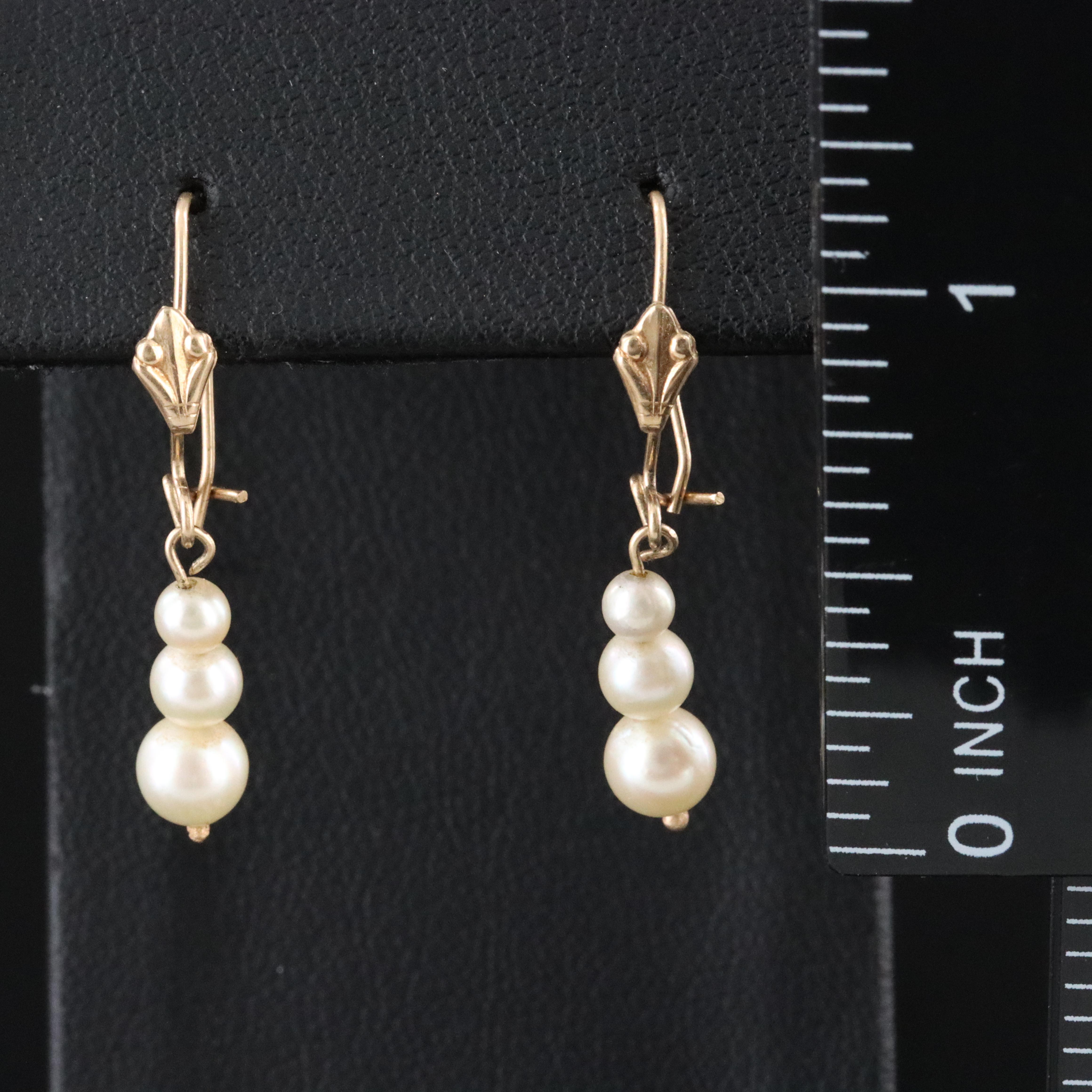 14K Graduated Pearl Earrings