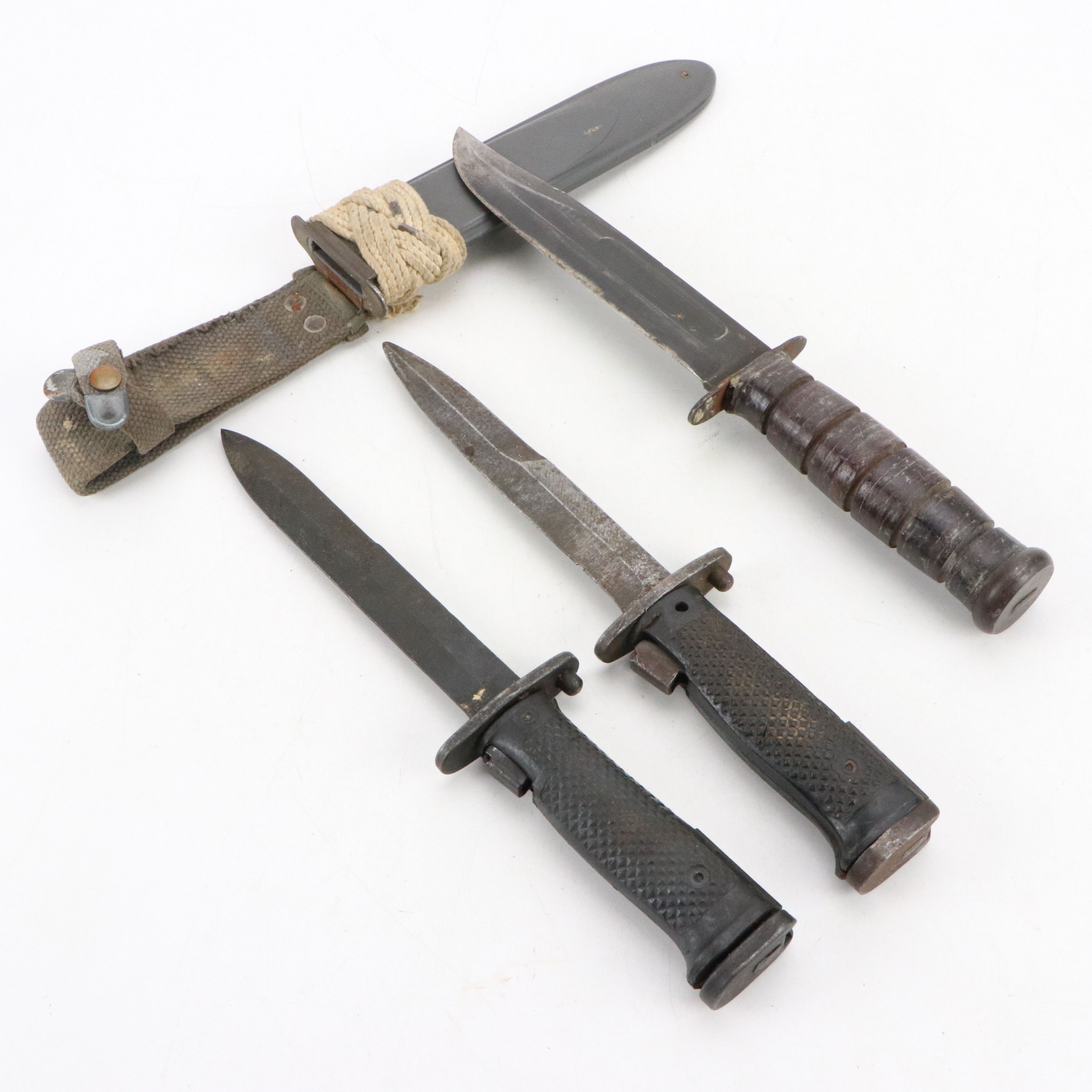 Vietnam War Era M5A1 Bayonets with MK2 Style Fighting Knife