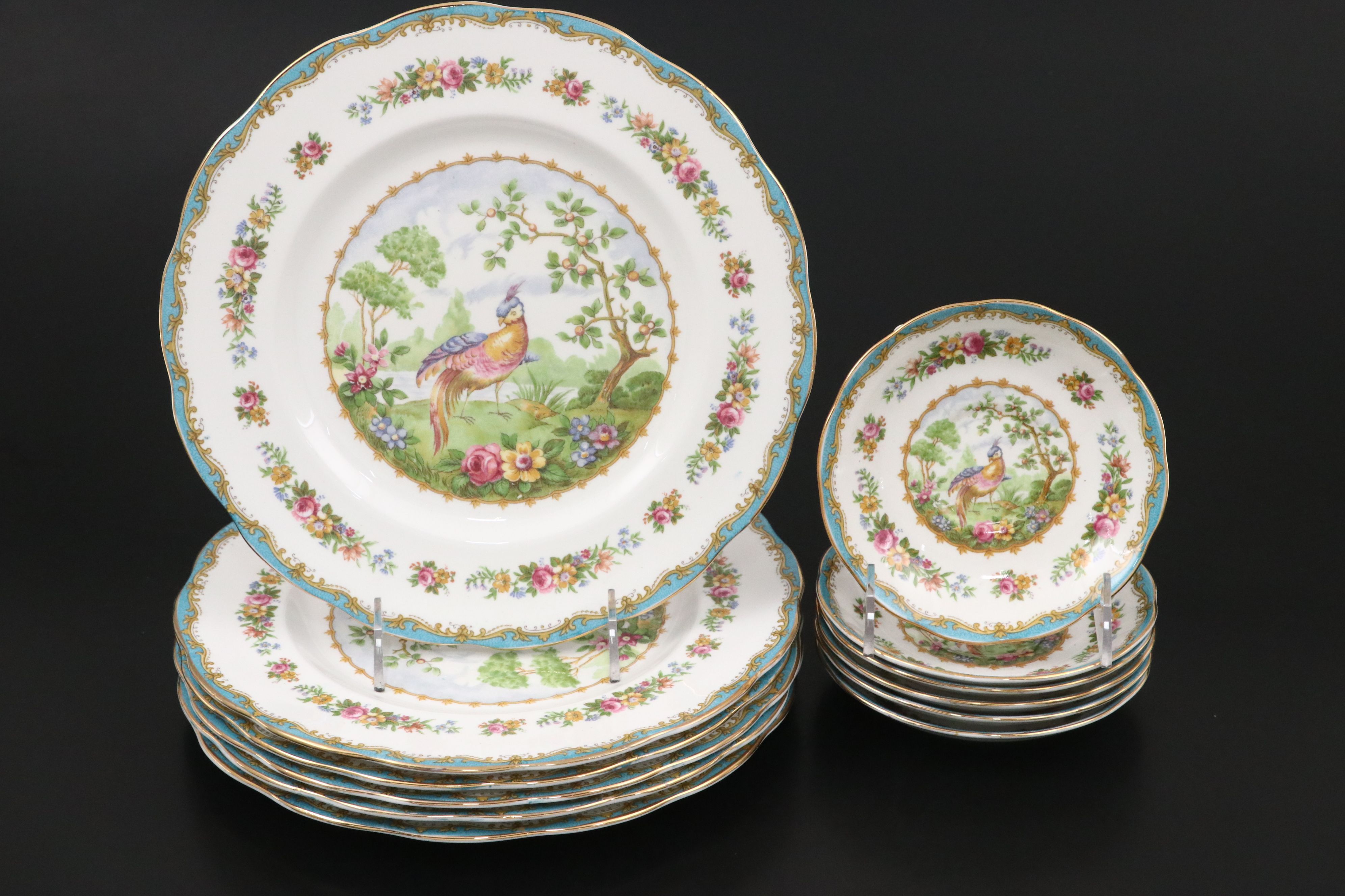 Royal Albert "Chelsea Bird" Bone China Tea Set with Dinner Plates, 1980–1981