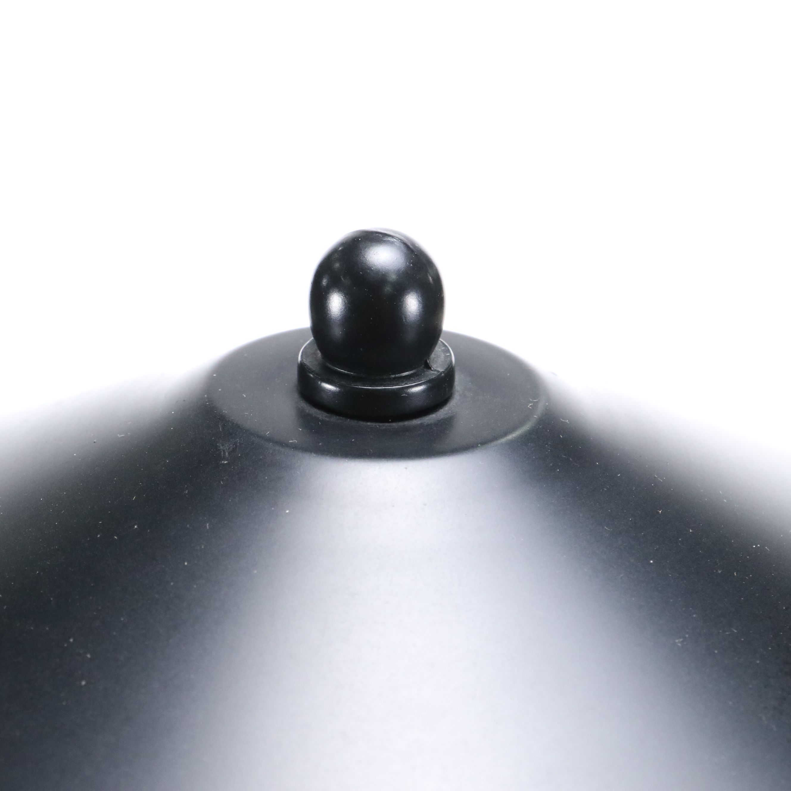 Postmodern Style Black Metal Table Lamp