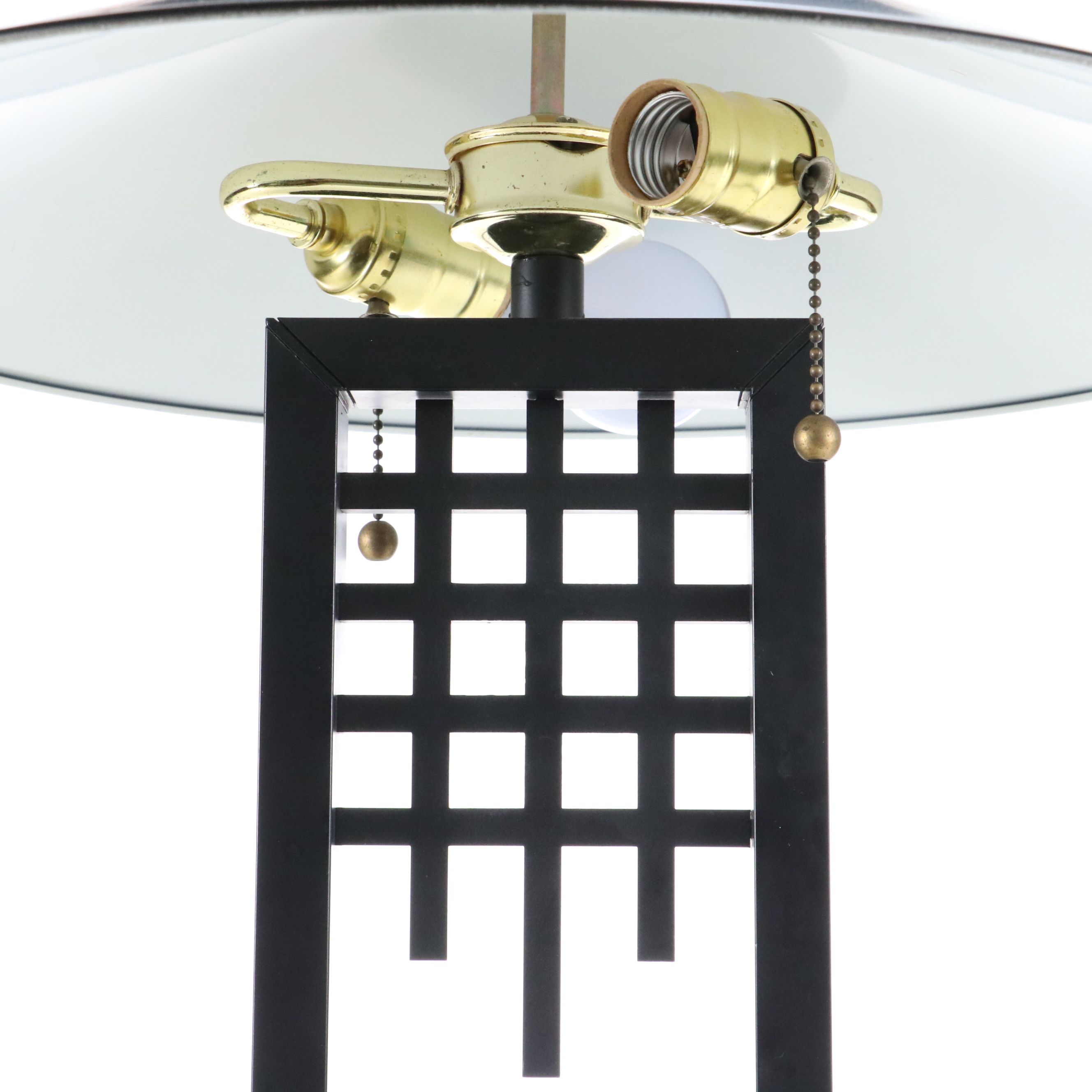 Postmodern Style Black Metal Table Lamp