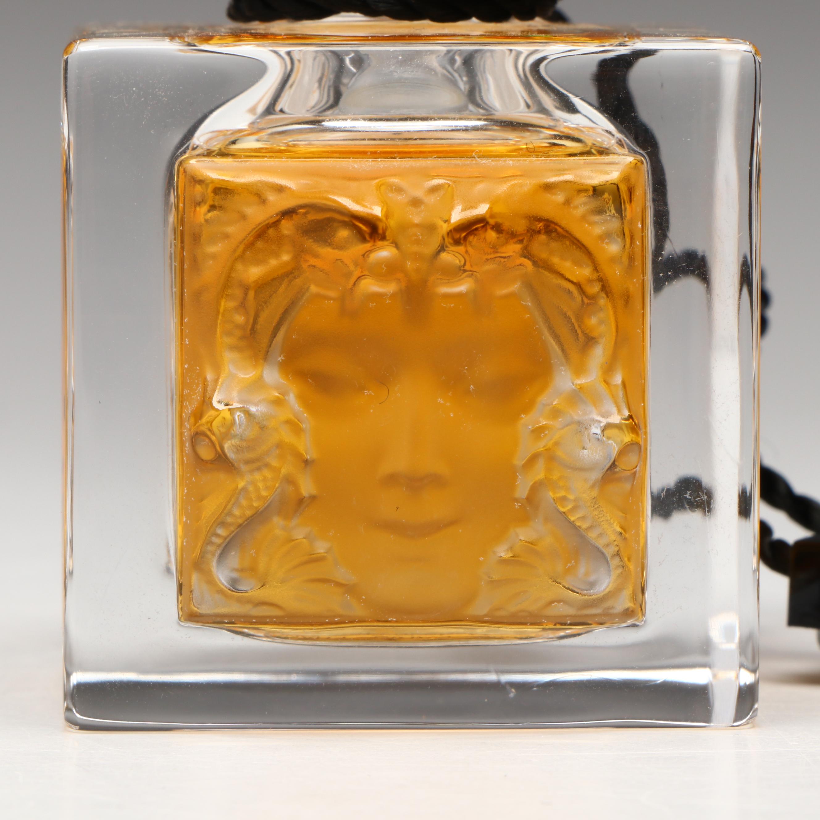 Lalique "Le Parfum" Eau de Parfum pour Femme Crystal Perfume Bottle