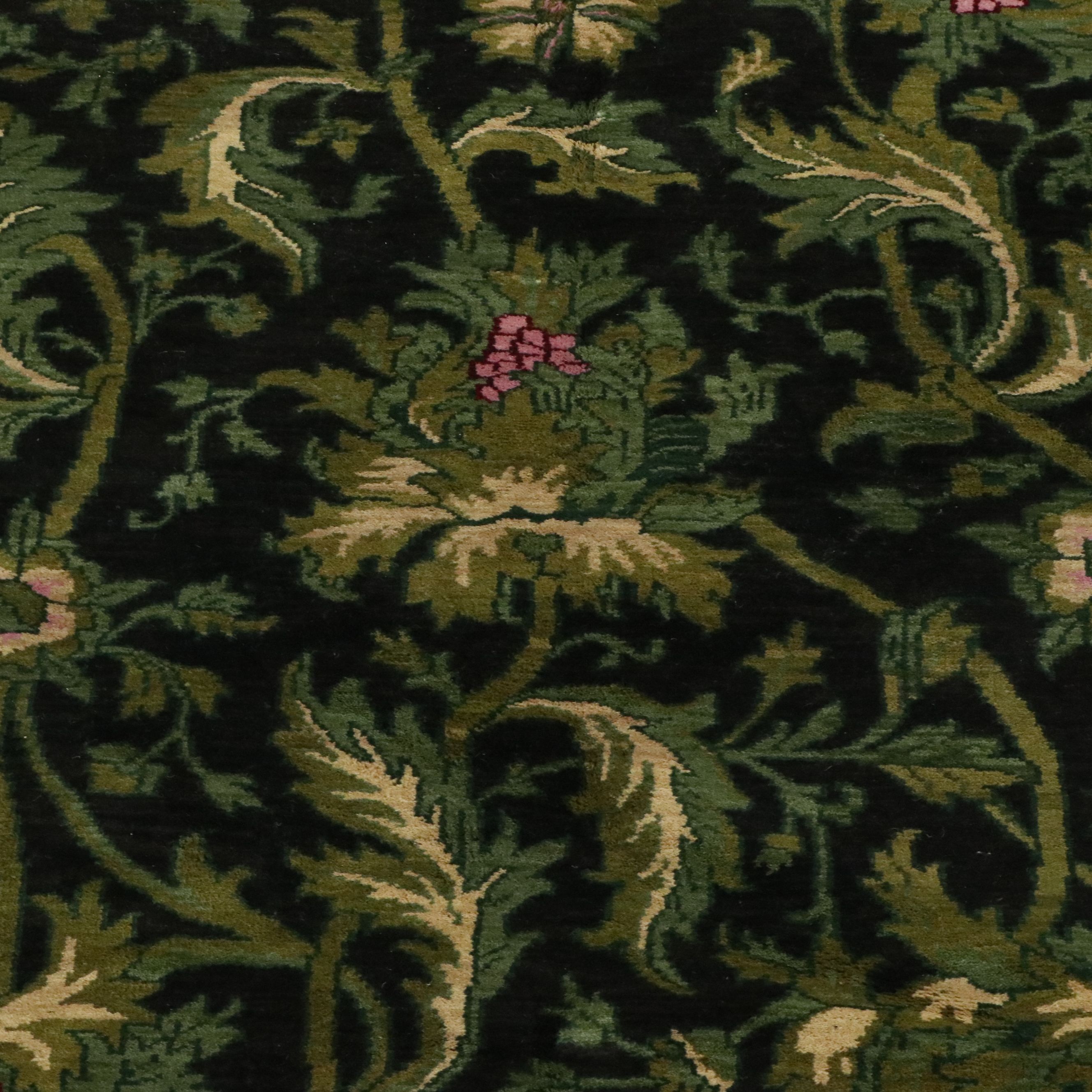 8'1 x 10'2 Hand-Knotted Indian Area Rug