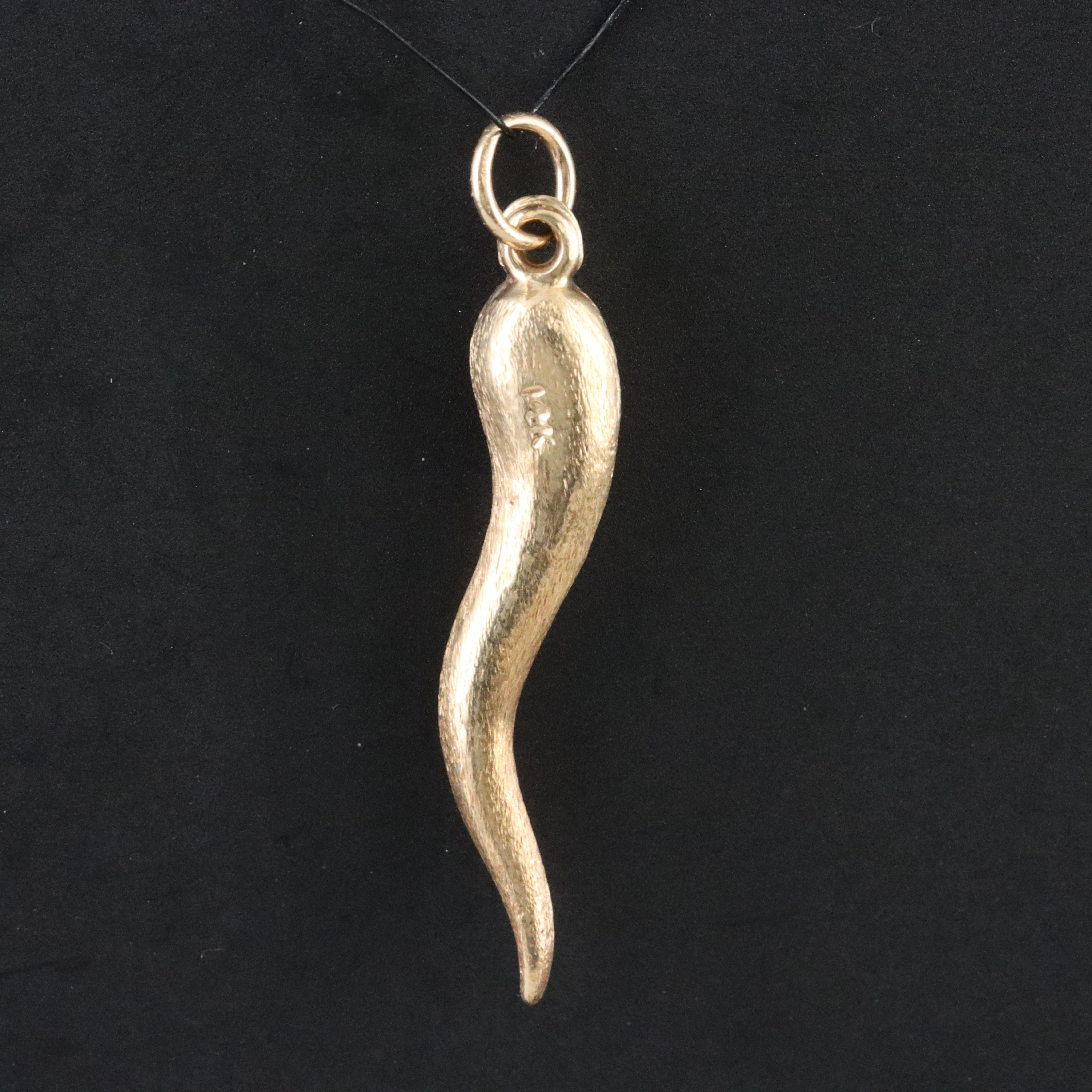 14K Cornicello Charm Pendant