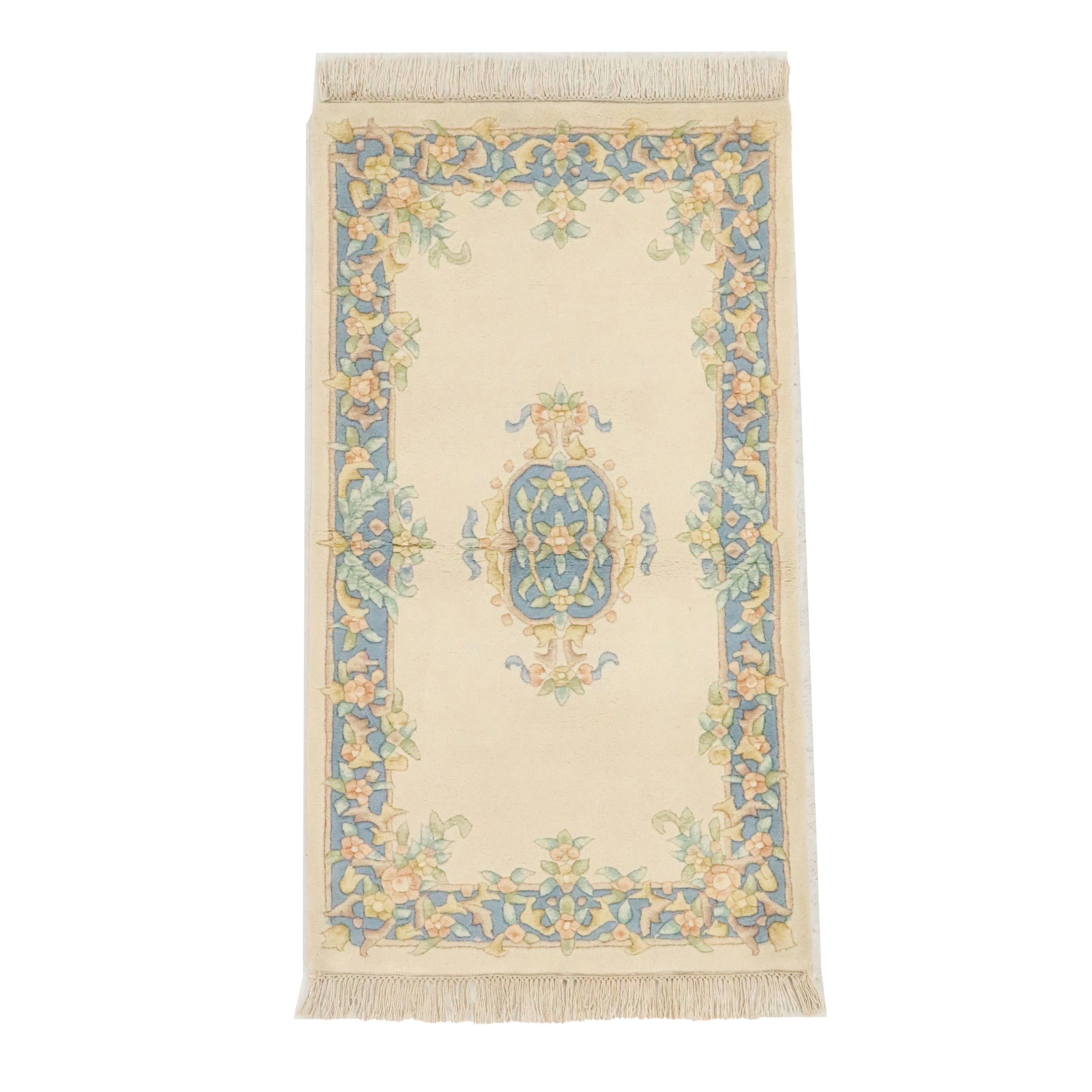 2'11 x 5'10 Hand-Knotted Indo-Chinese Peking Accent Rug