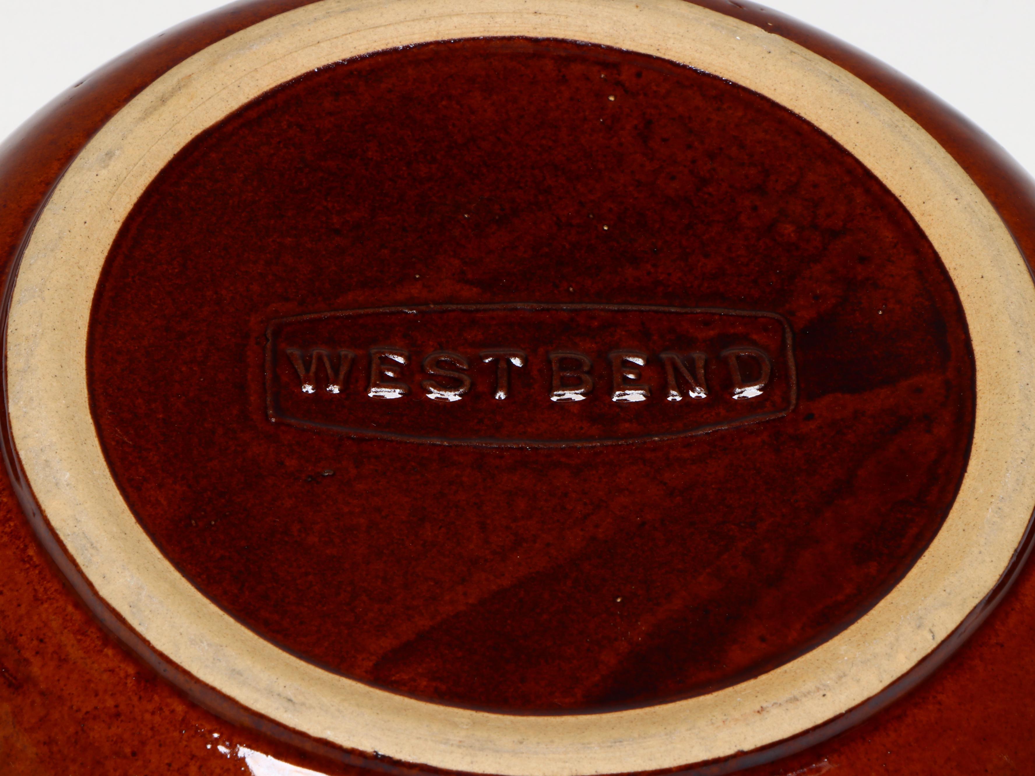 Gertrud Båge Ceramic Platters with Other Table Accessories and Bakeware